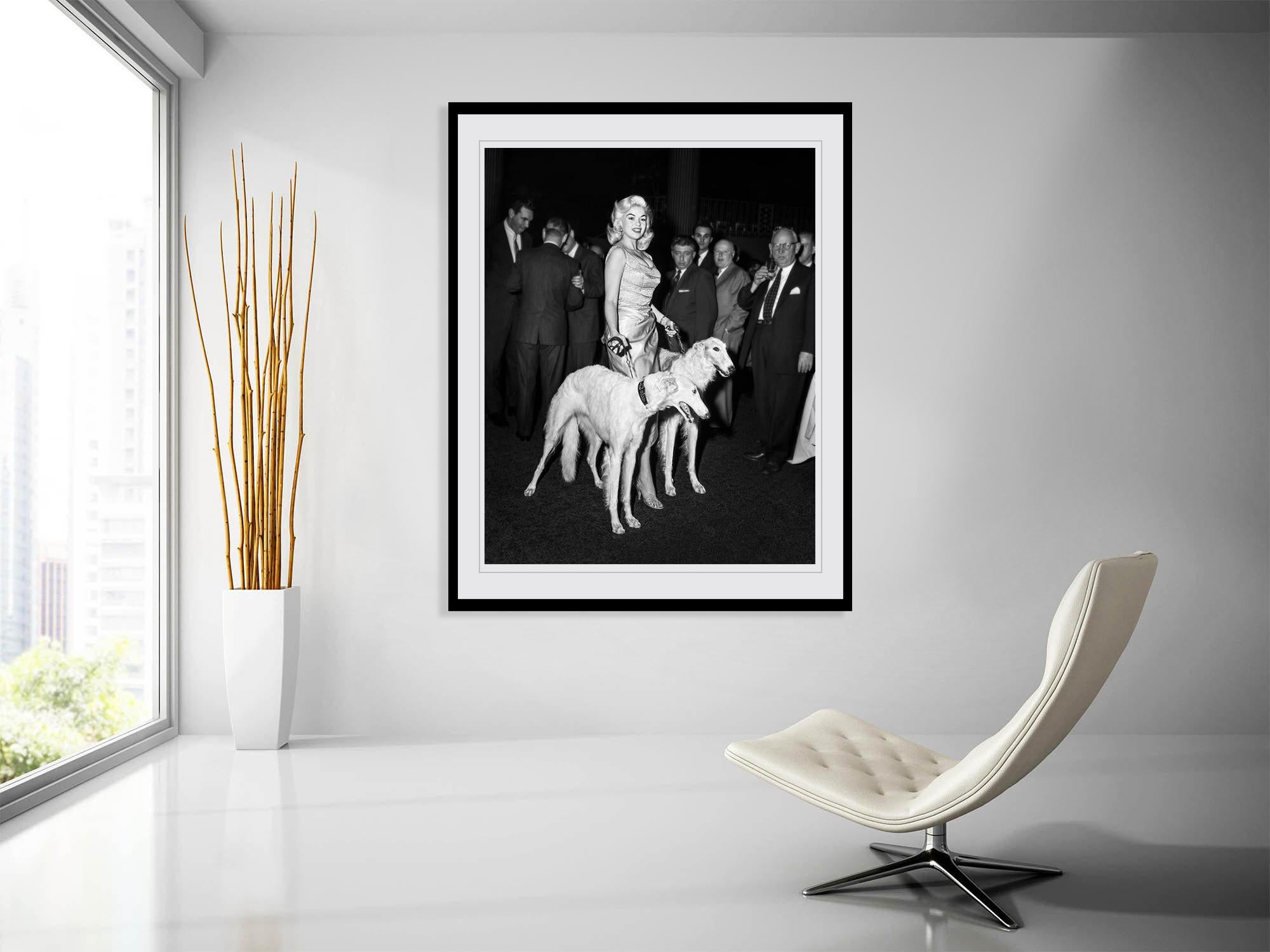 Jayne Mansfield with Seagrams Dogs (Limited Edition of 10, No 4-5) - 40