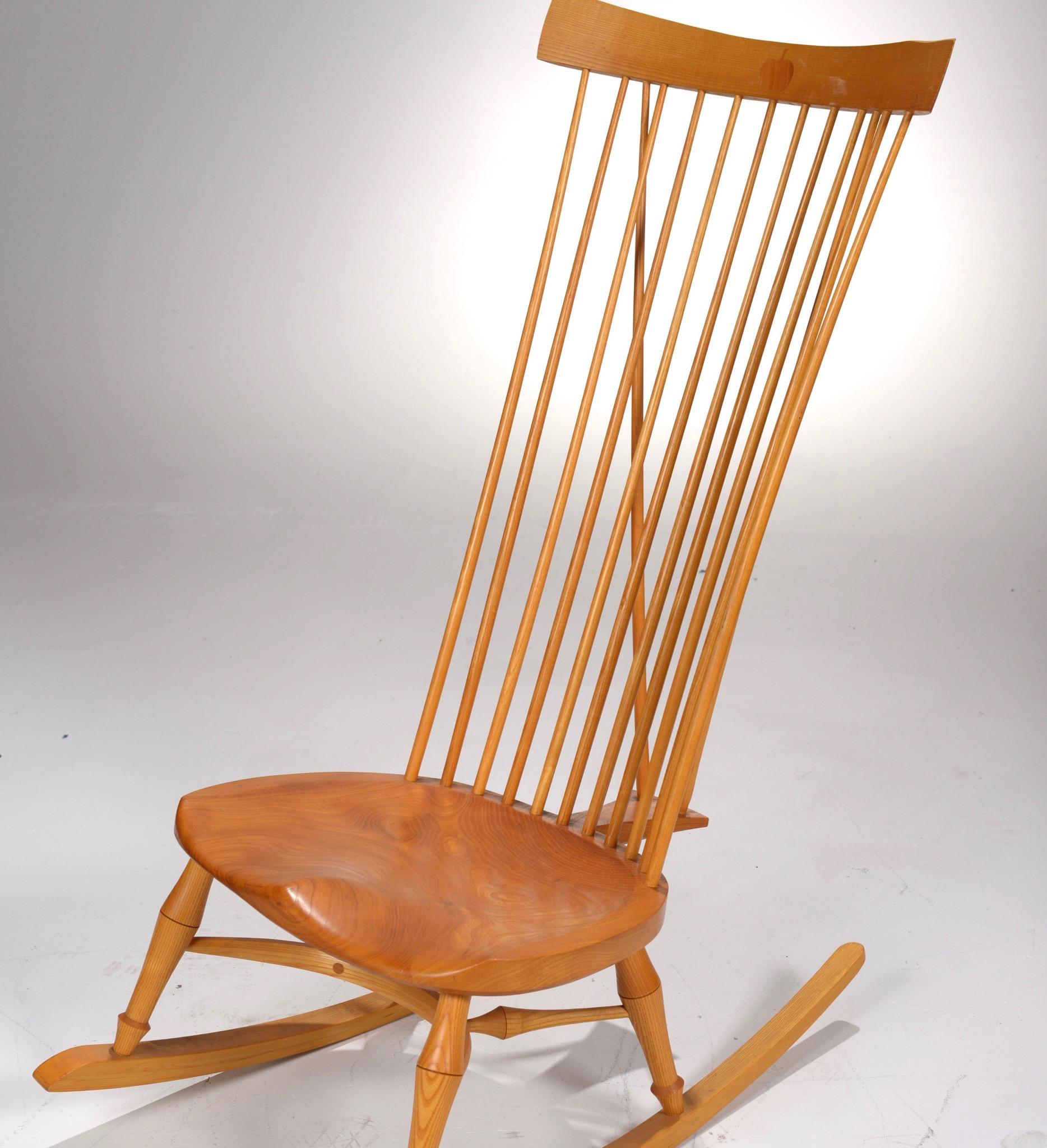 Mid-Century moderno Sedia a dondolo Barry Michael Murphy Apple Picker in vendita