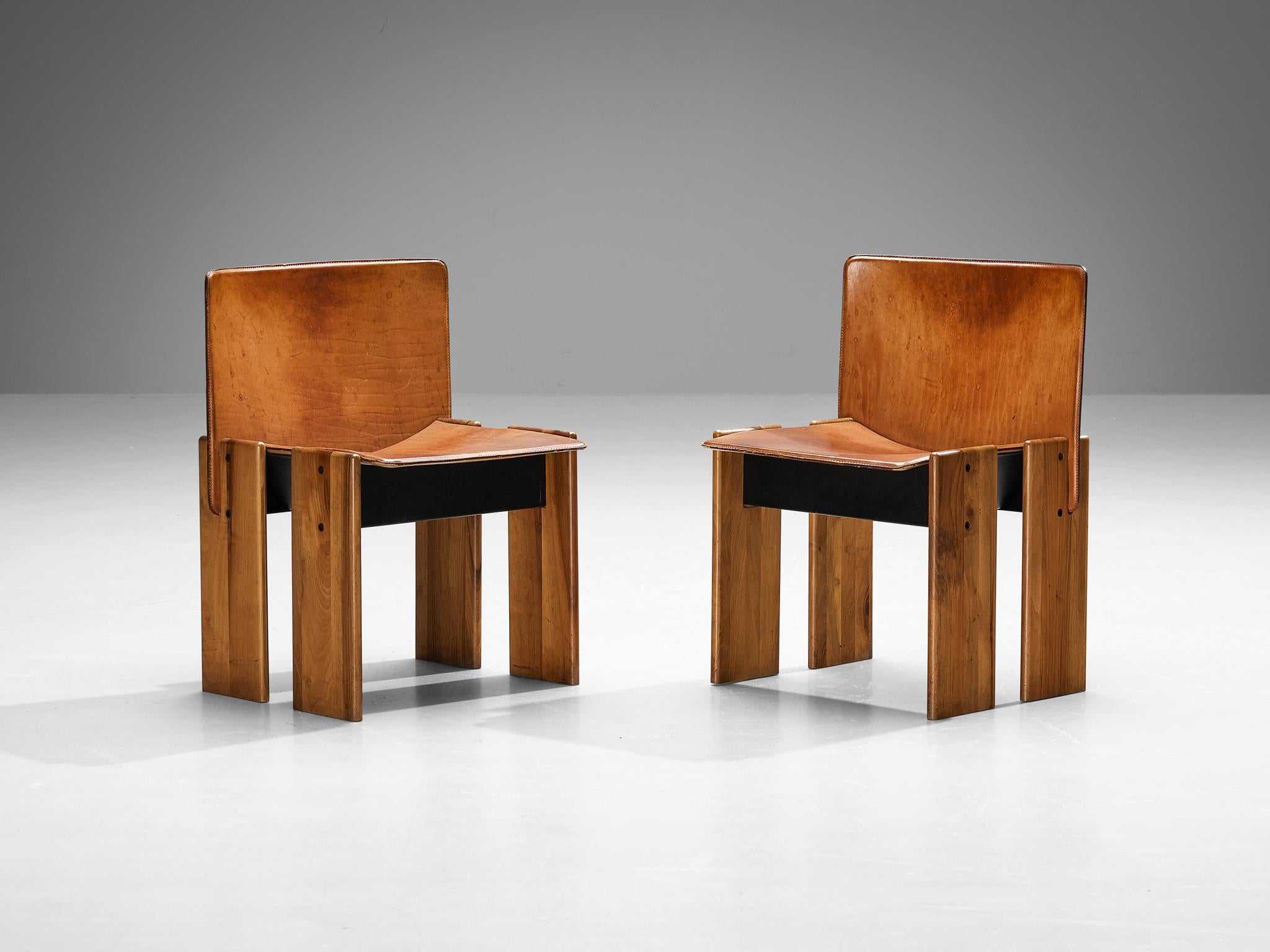 Mid-Century Modern Barsacchi & Vegni Set of Four 'Avila' Dining Chairs in Walnut and Leather 