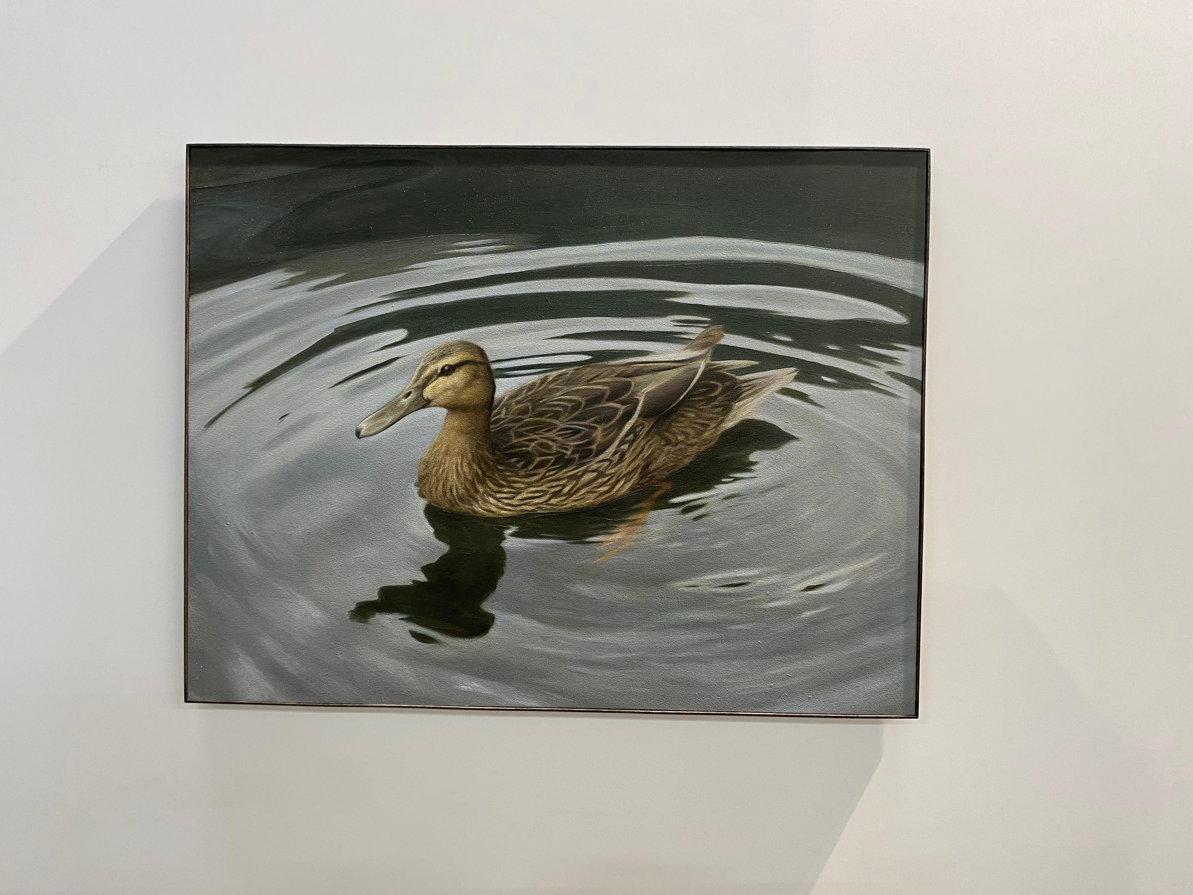 Duck -21st Century Contemporary Realistic Still life Painting of a Bird - Gris Animal Painting par Bart Koning