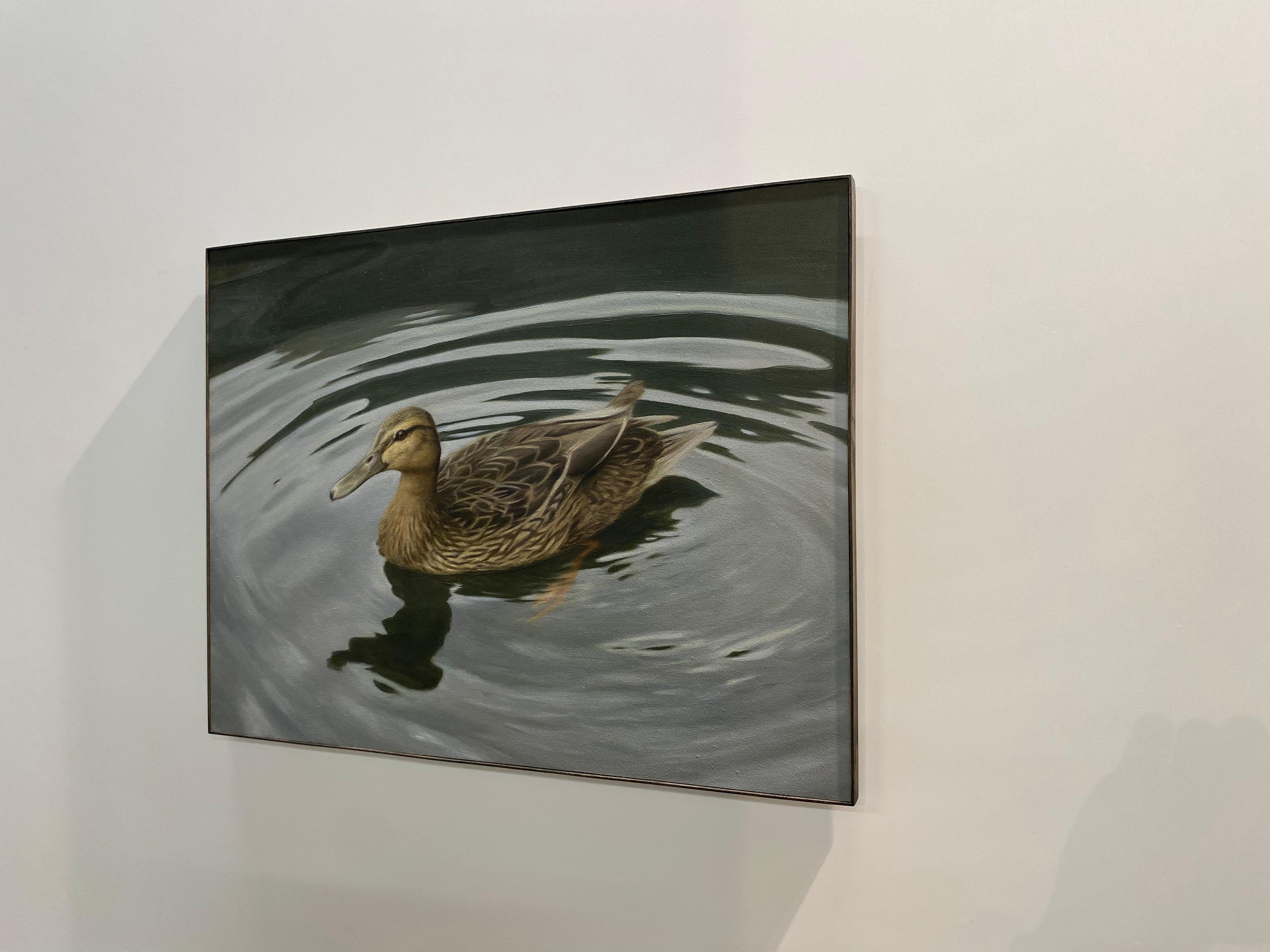 Duck -21st Century Contemporary Realistic Still life Painting of a Bird en vente 4