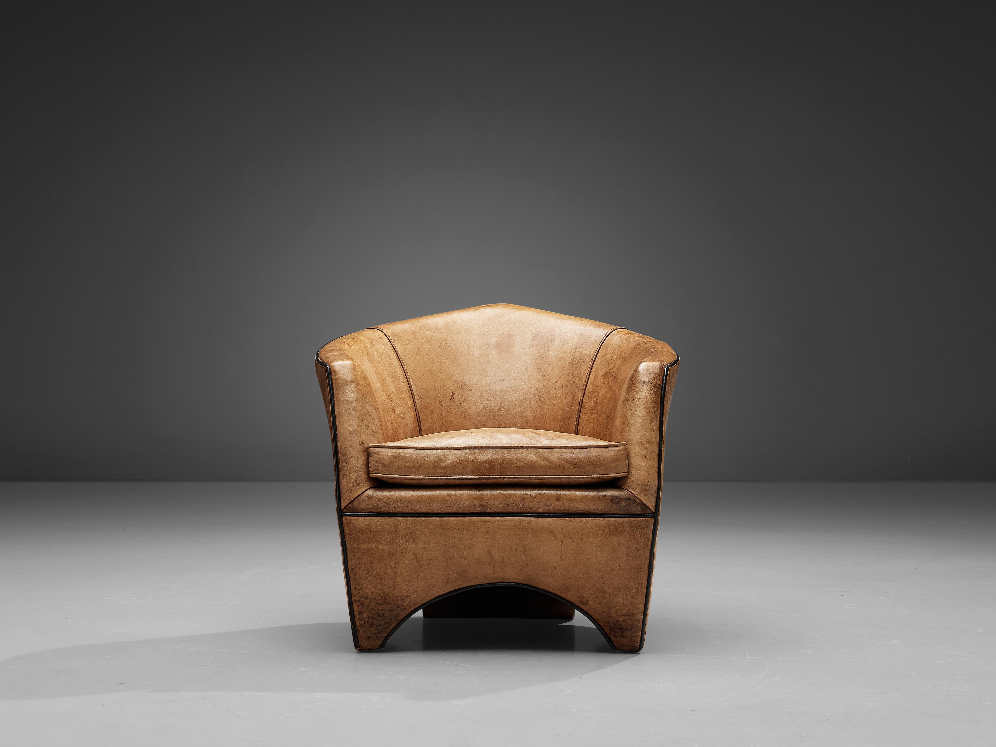 Bart van Bekhoven 'Cocoon' Lounge Chair in Cognac Leather In Good Condition In Waalwijk, NL