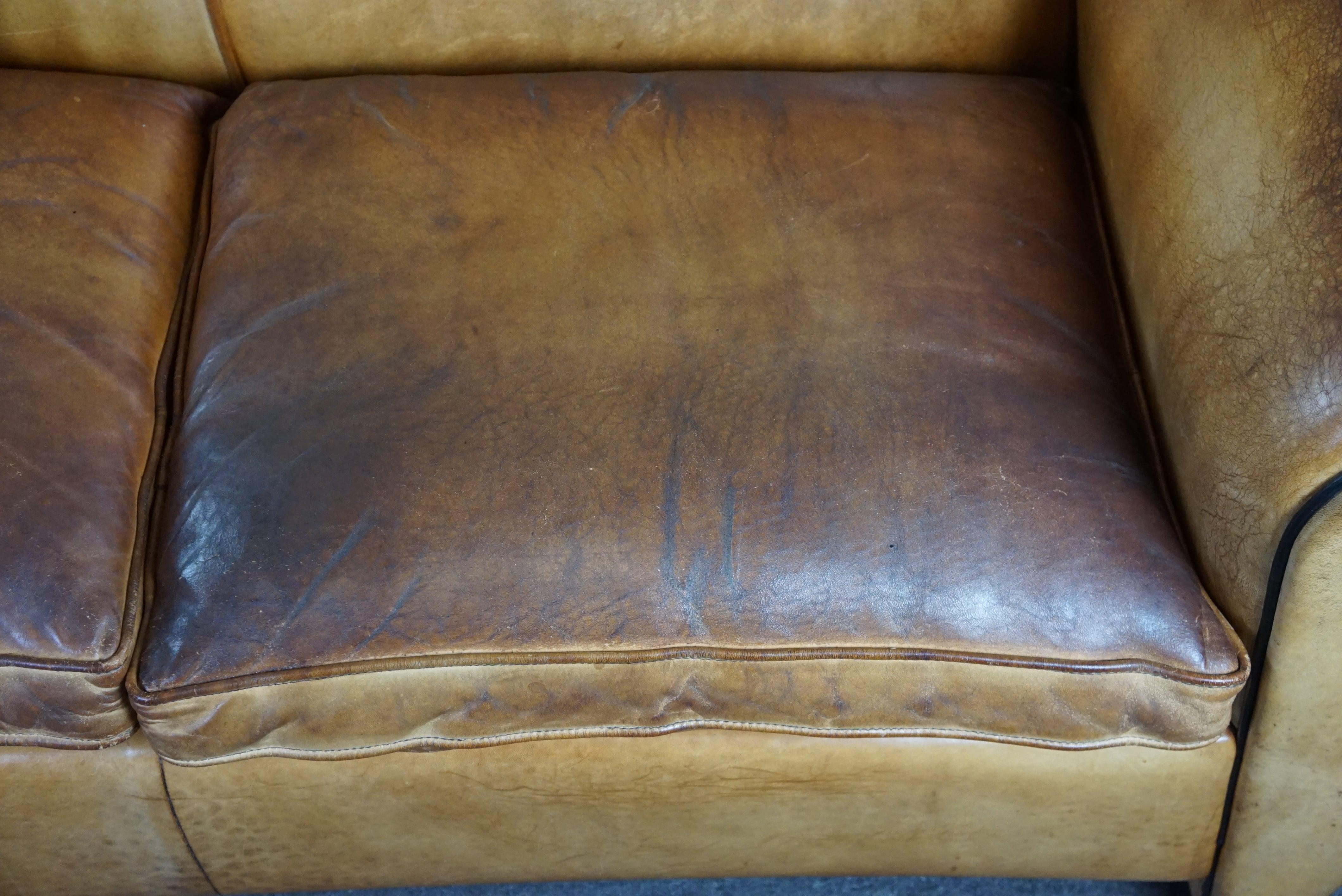 Bart van Bekhoven sheepleather 2-seater design sofa, beautiful light honey color In Good Condition For Sale In Harderwijk, NL