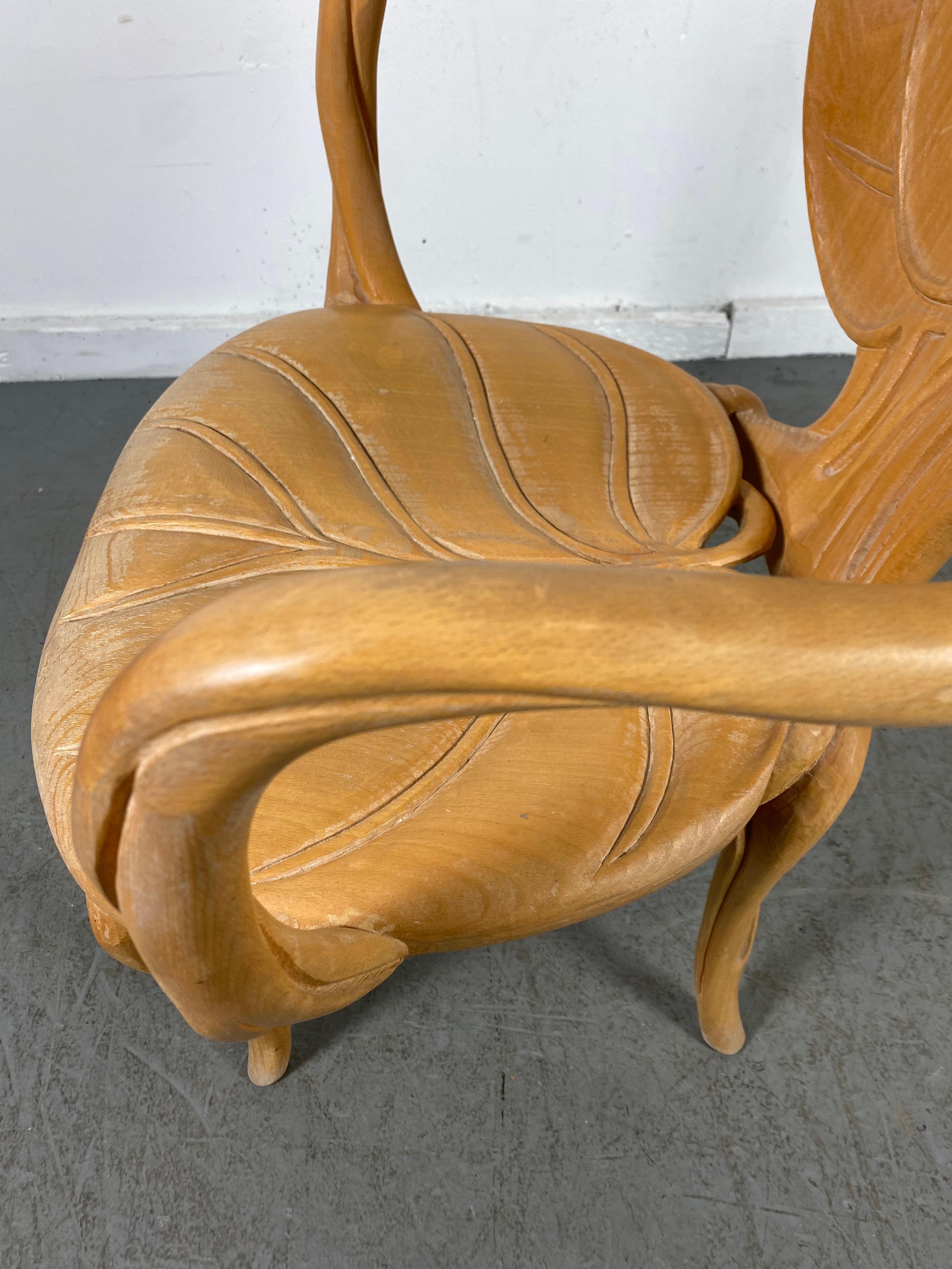 Mid-Century Modern Bartolozzi & Maioli Carved Wooden Leaf Armchair For Sale