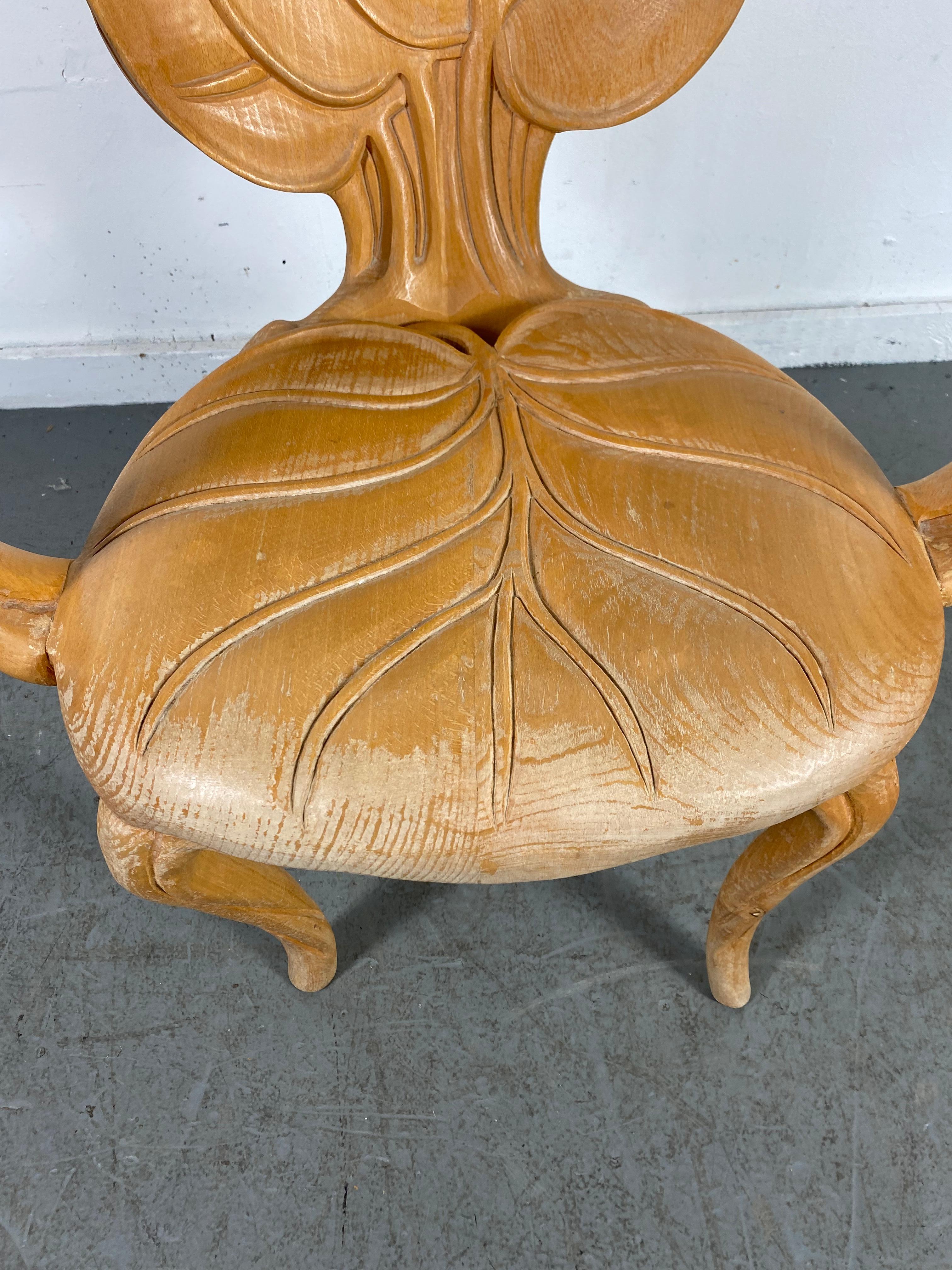 Bartolozzi & Maioli Carved Wooden Leaf Armchair For Sale 1