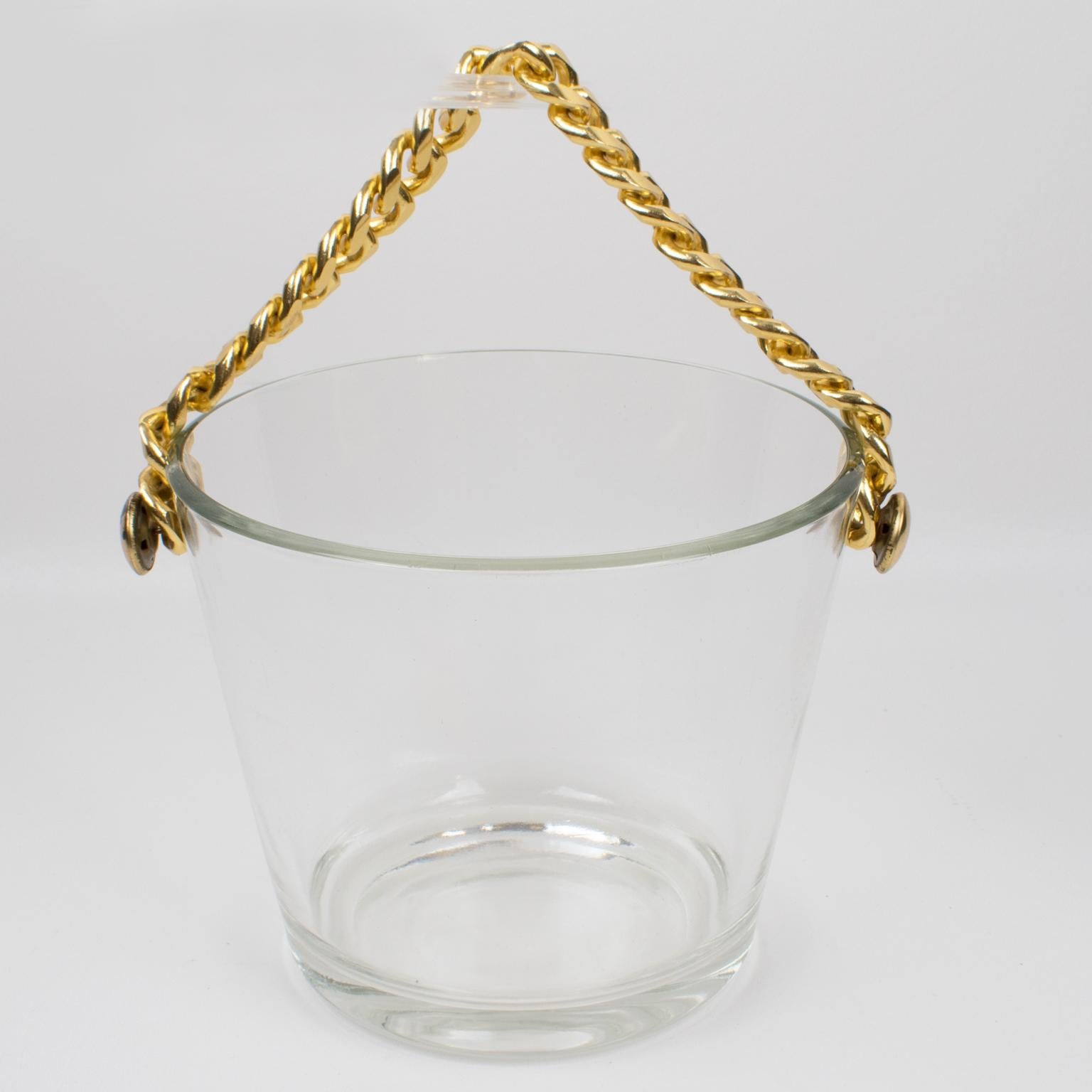 Ensemble de bar et huit verres à glace et verres à cocktail avec chaîne en aluminium doré en vente 8