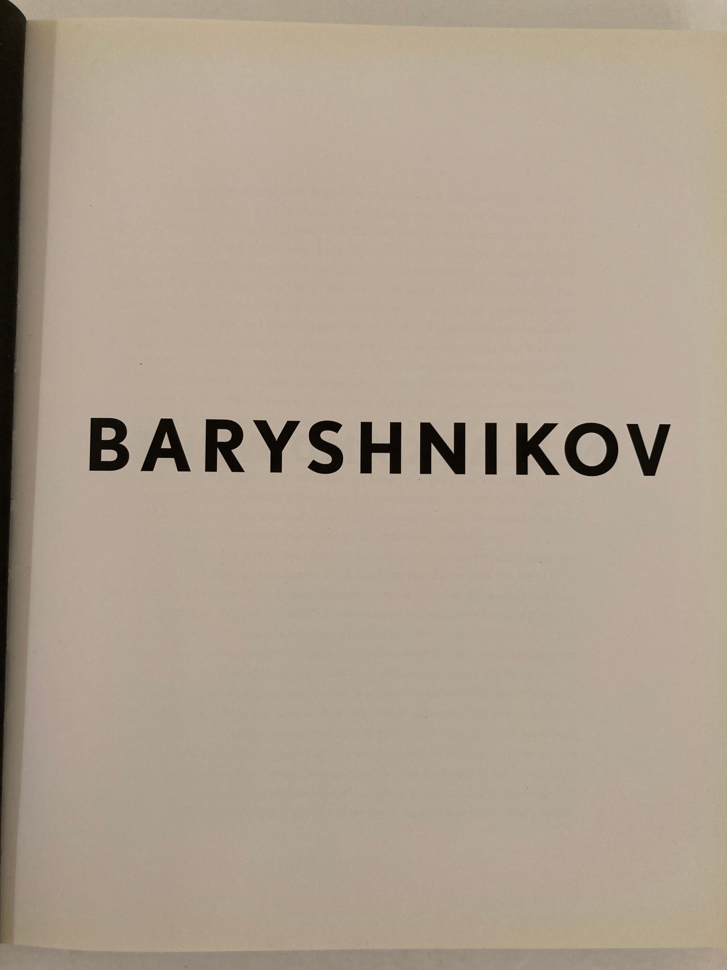 Livre d'art de collection Baryshnikov en dos et blanc par Mikhail Baryshnikov en vente 1
