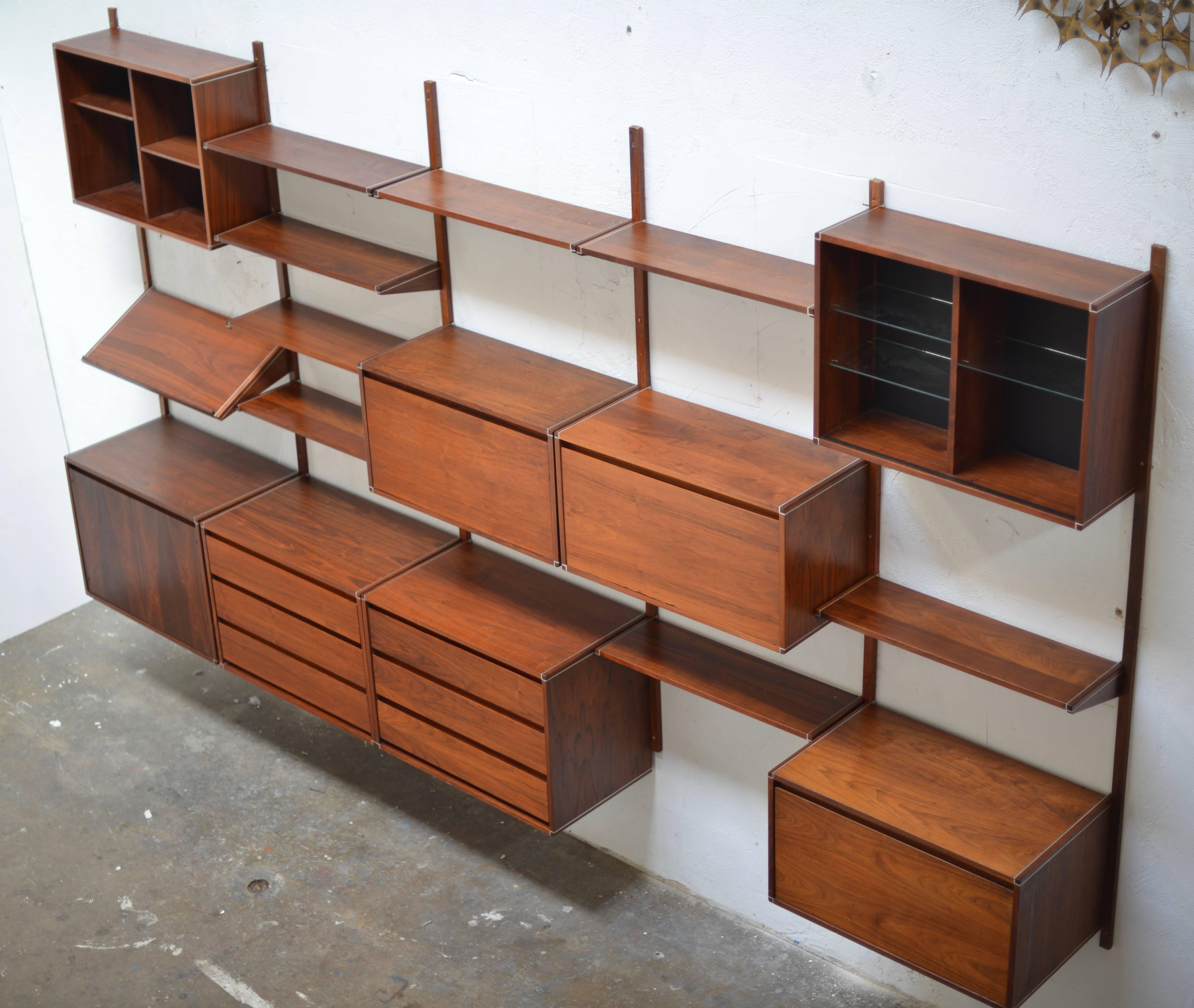 barzilay wall unit