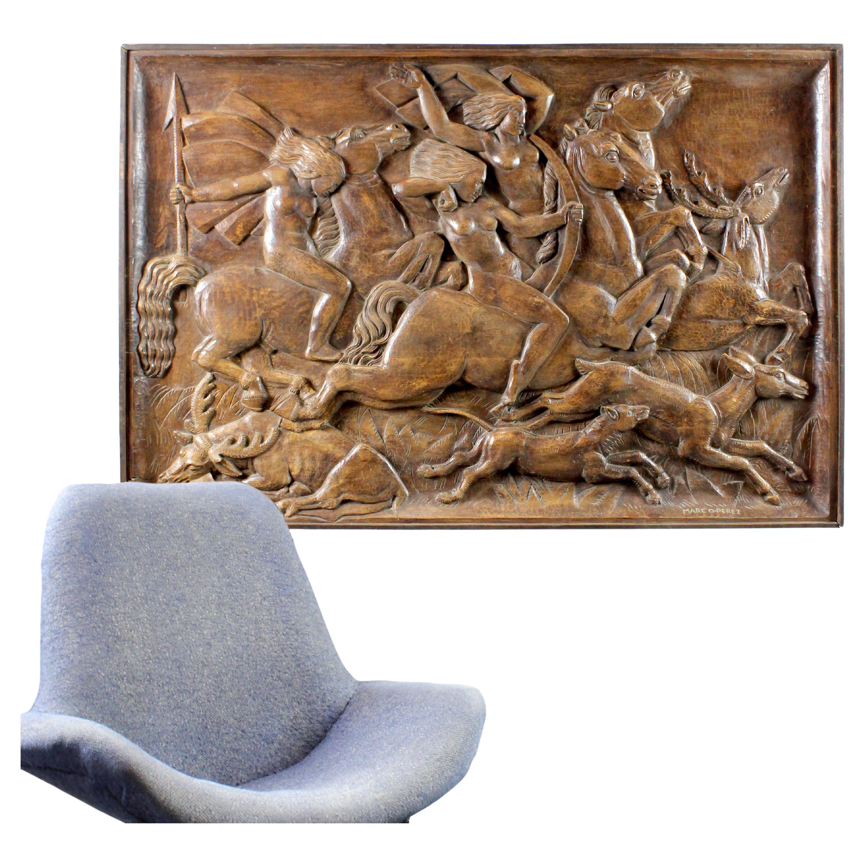 Bas-relief in oak wood - Luis Marco Pérez (1896-1983) - 20th century For Sale