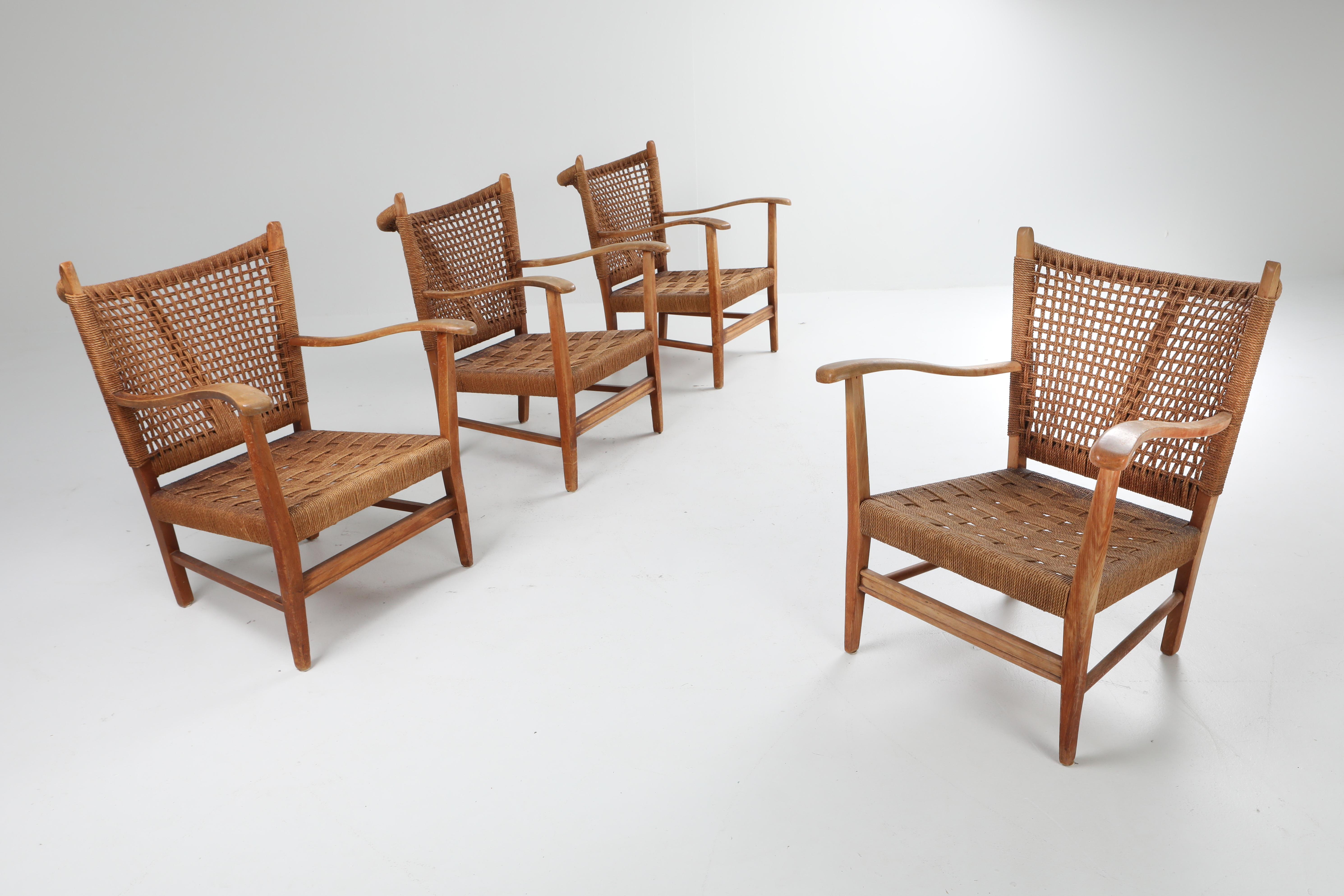Bast Van Pelt, oak and cord armchairs, set of four, The Netherlands 1950s

Natural and elegant chairs from the 1950s in oak and cord.
Stylisticly referencing to French Art Deco and Scandinavian modernism.
Other designers from the same era and