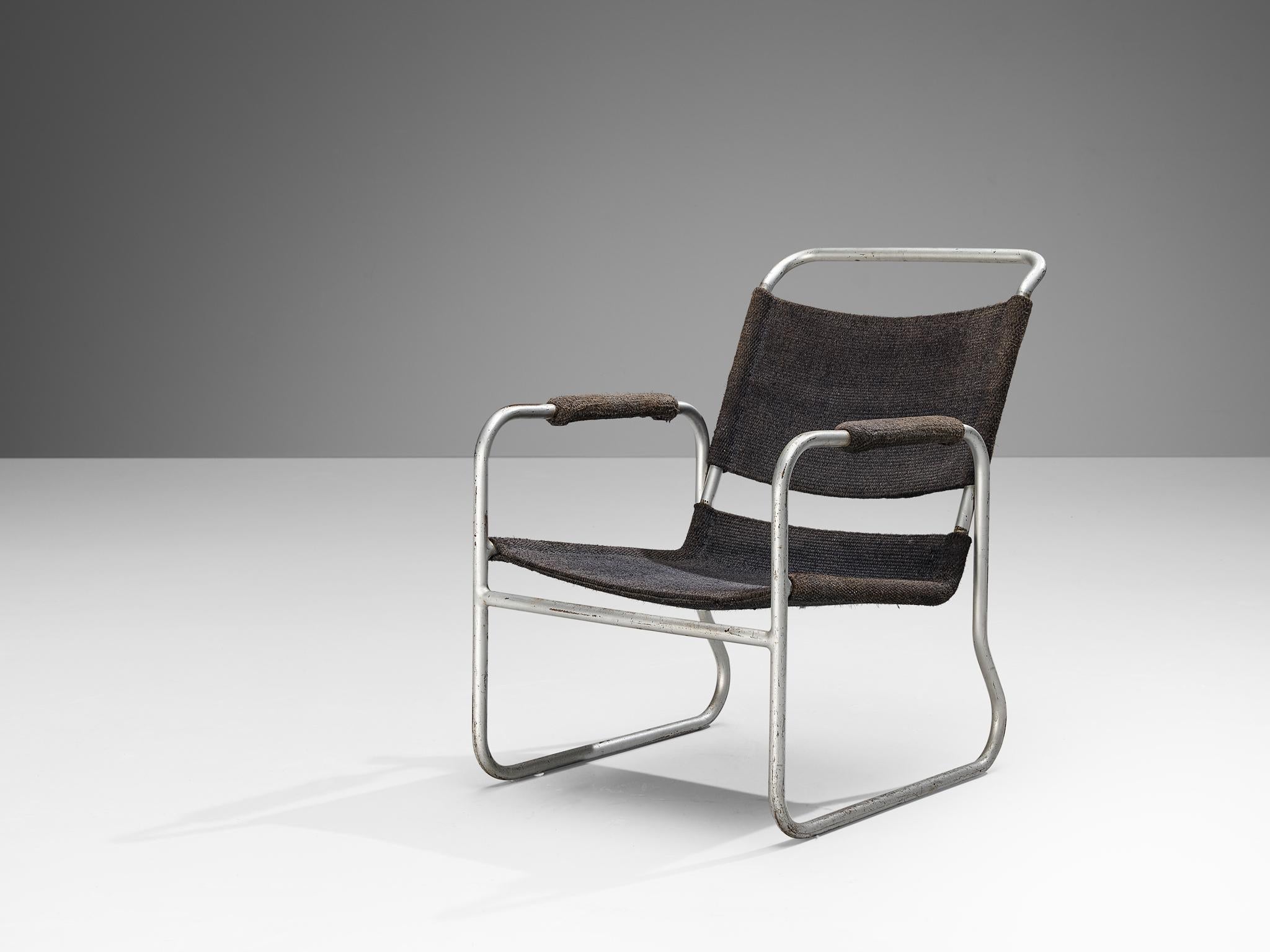 Bas Van Pelt for EMS/My Home, armchair, tubular metal and sisal armchair, the Netherlands, 1920s.

This classic armchair is designed by Bas Van Pelt and is executed with a sisal back and seat. The armrests too are covered with this natural