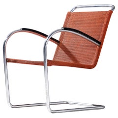 Bas Van Pelt Chaise longue tubulaire en porte-à-faux avec assise en sisal rouge 