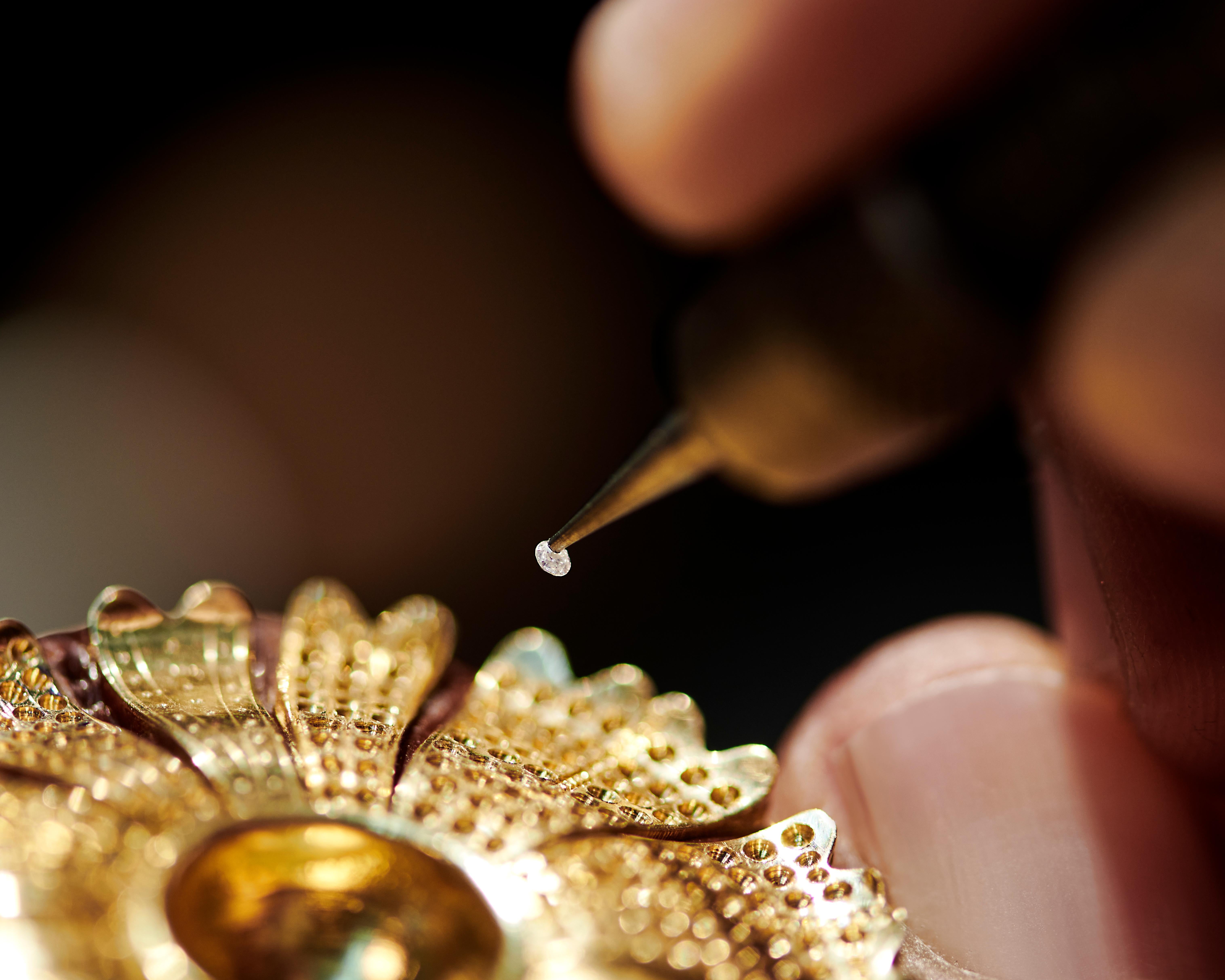 For Sale:  Basak Baykal Daisy 18ct Gold Diamond & Pearl Cocktail Ring 6