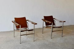 Basculant LC1 Chairs by Le Corbusier, B 301 Design