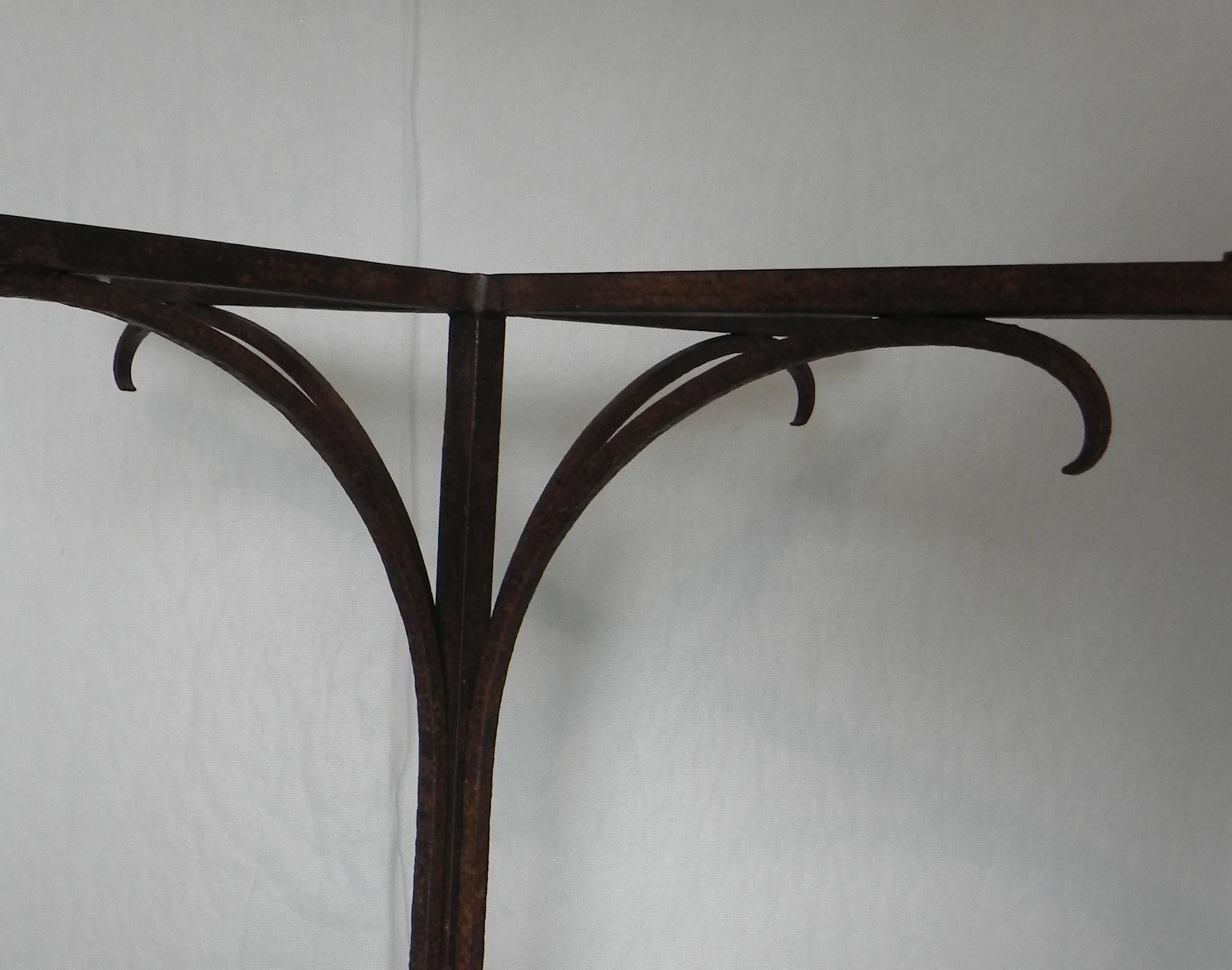 base de hierro para mesa