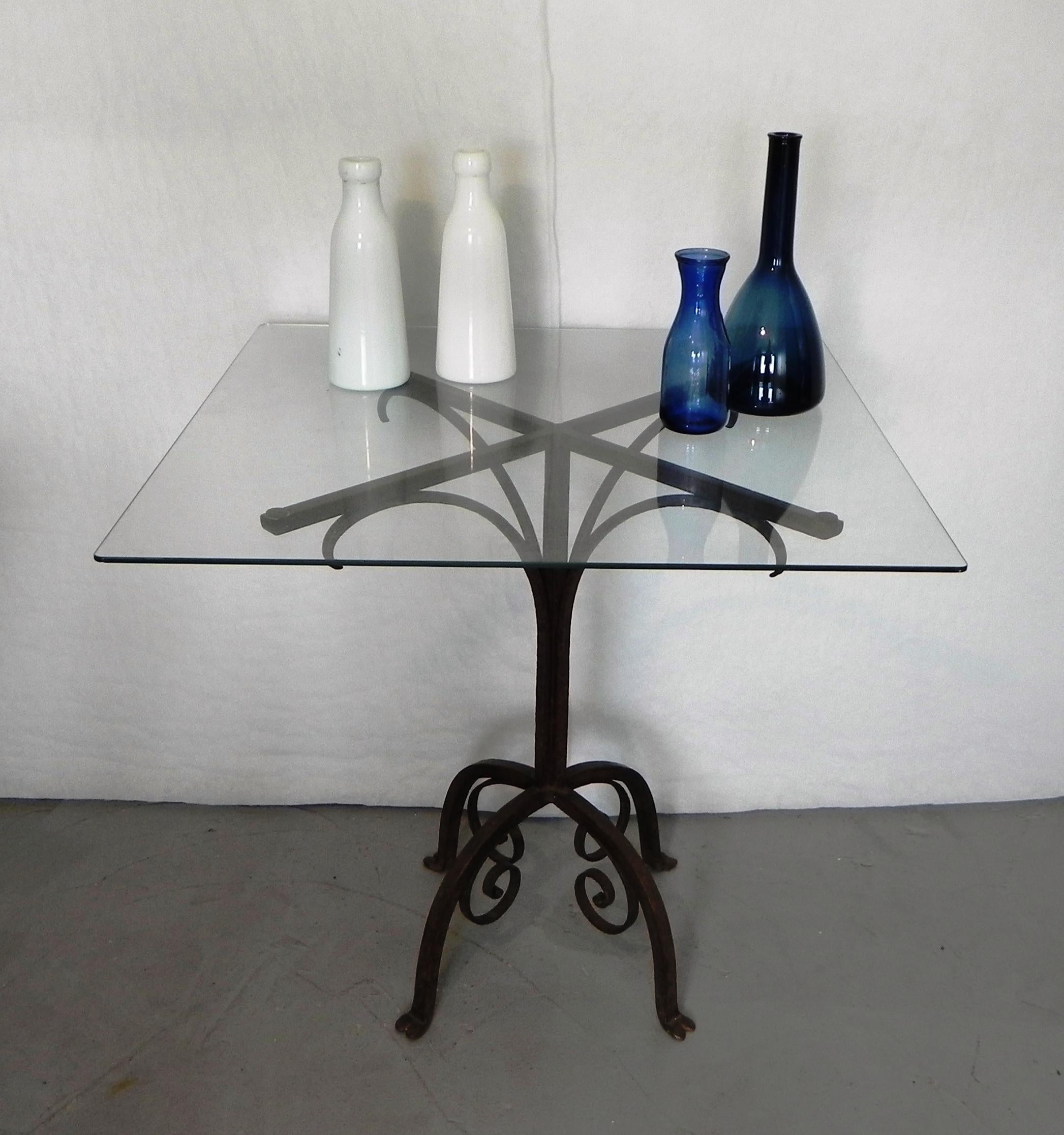 base para mesa de centro de hierro forjado, años 50 en Bueno estado para la venta en Felino, IT