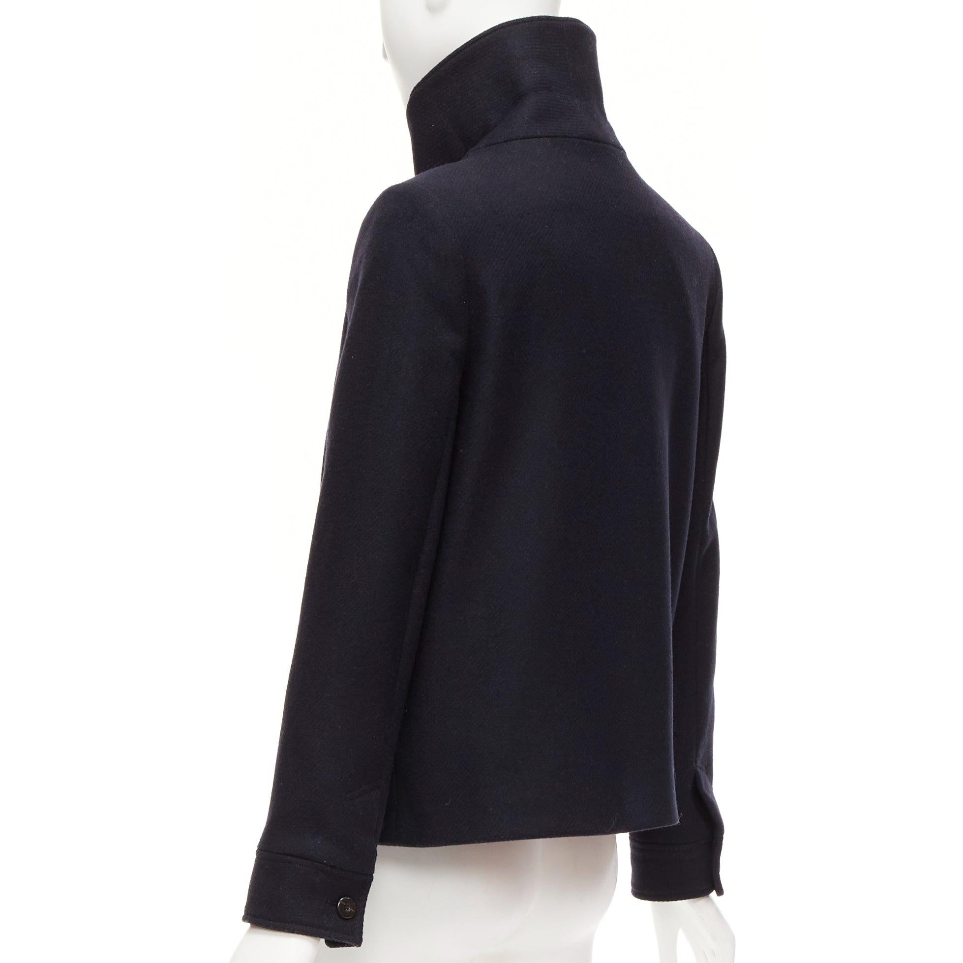 BA&SH abrigo corto negro de lana con cuello chal y cierre lateral S1 S en venta 2