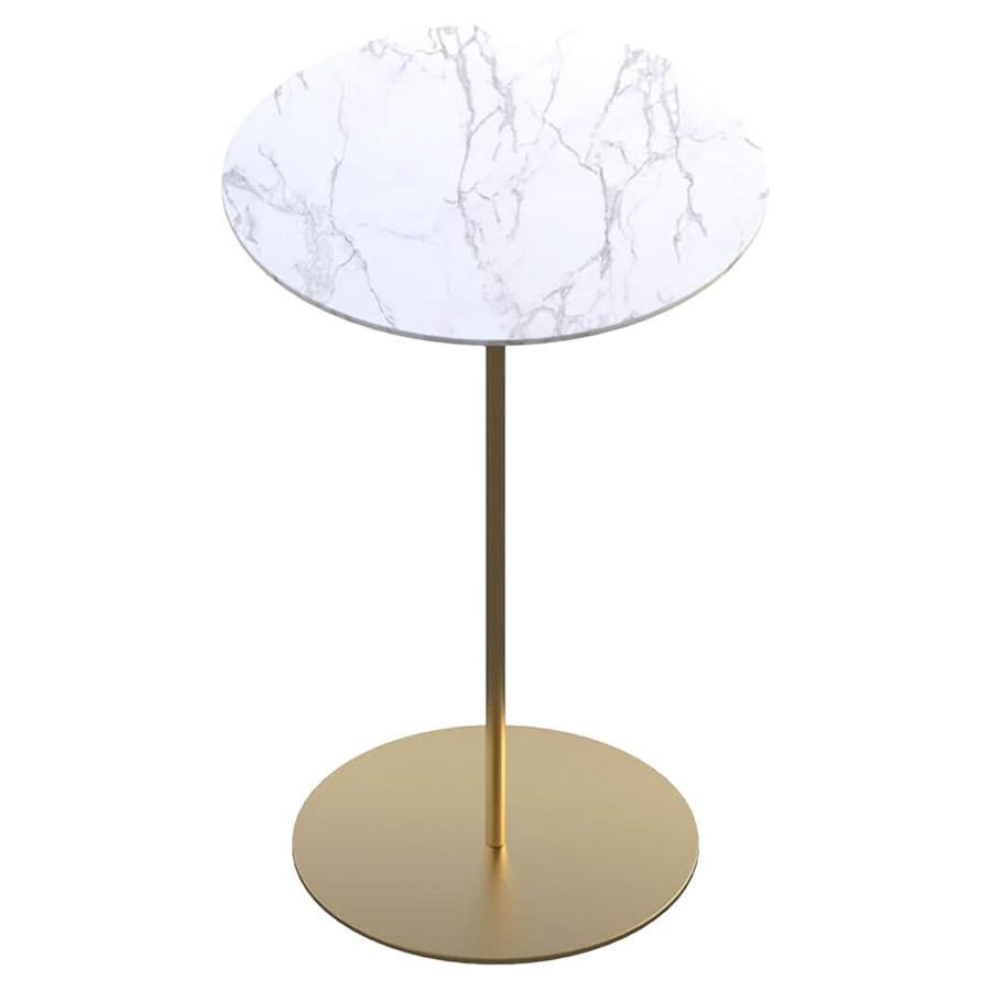 Table d'appoint basic en métal plaqué laiton et marbre blanc de Carrare (petite)