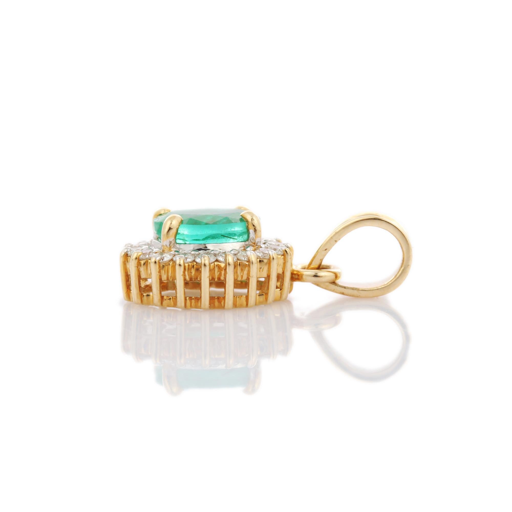 Art Déco Ciondolo Basic con smeraldo e diamante a raggiera in oro giallo 14K in vendita