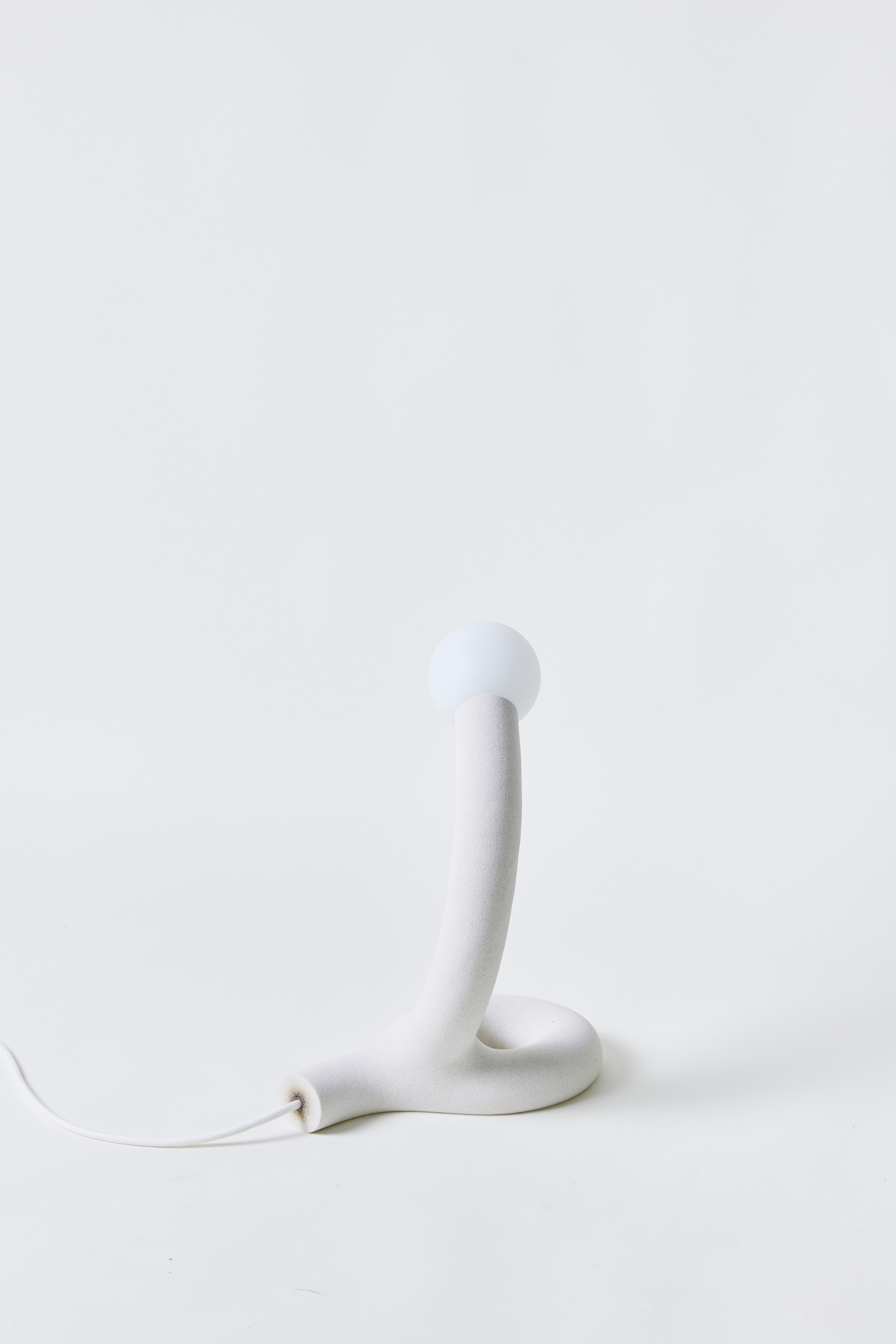 Basic Knot Variations 6 Desk Light by Hot Wire Extensions In New Condition For Sale In Geneve, CH