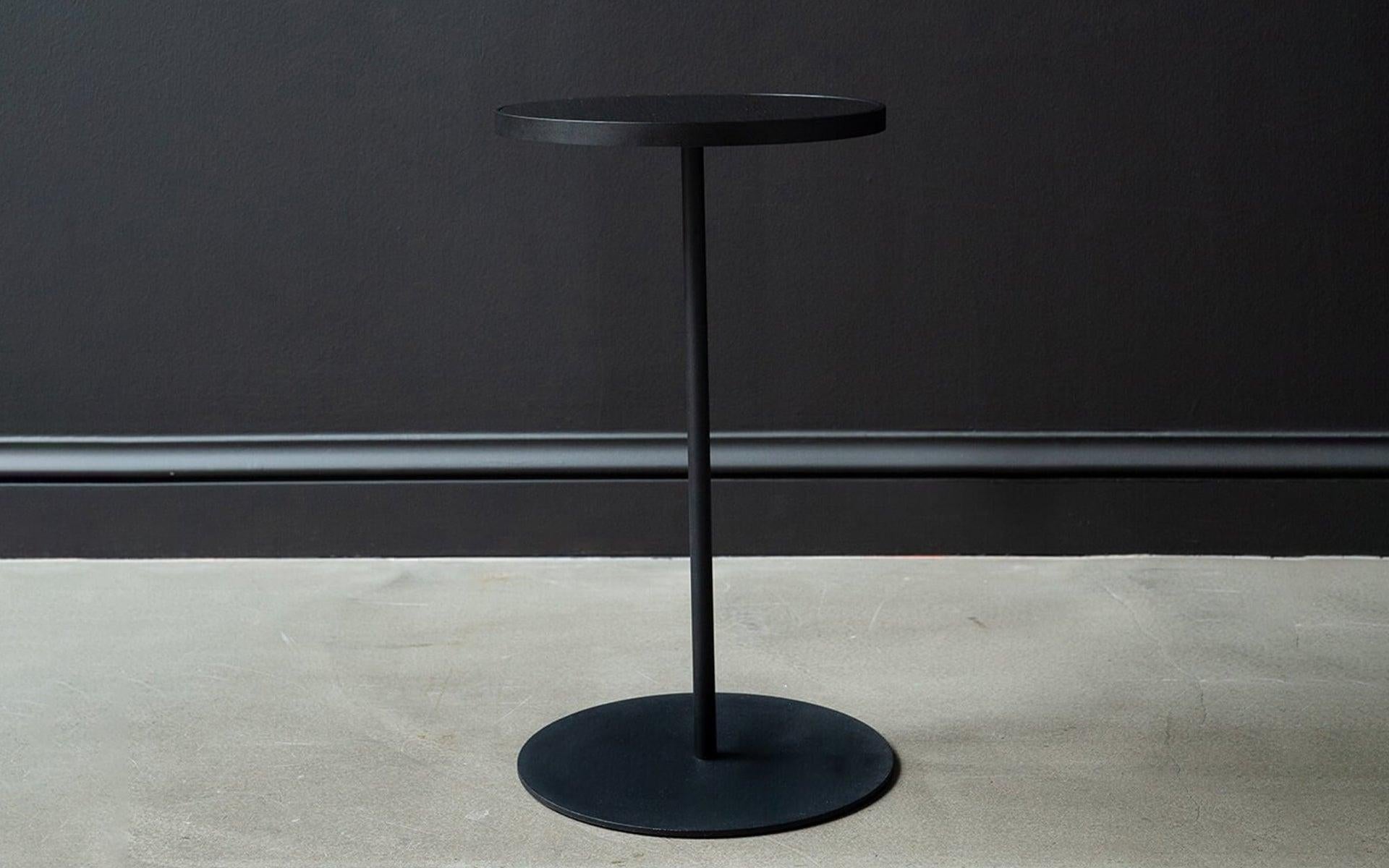 The BASIC series, which combines marble, brass, chrome and metal, always stands out in Lagu's material selection while attracting attention with its one-to-one harmony with other collections. Products with soft lines with their rounded form offer