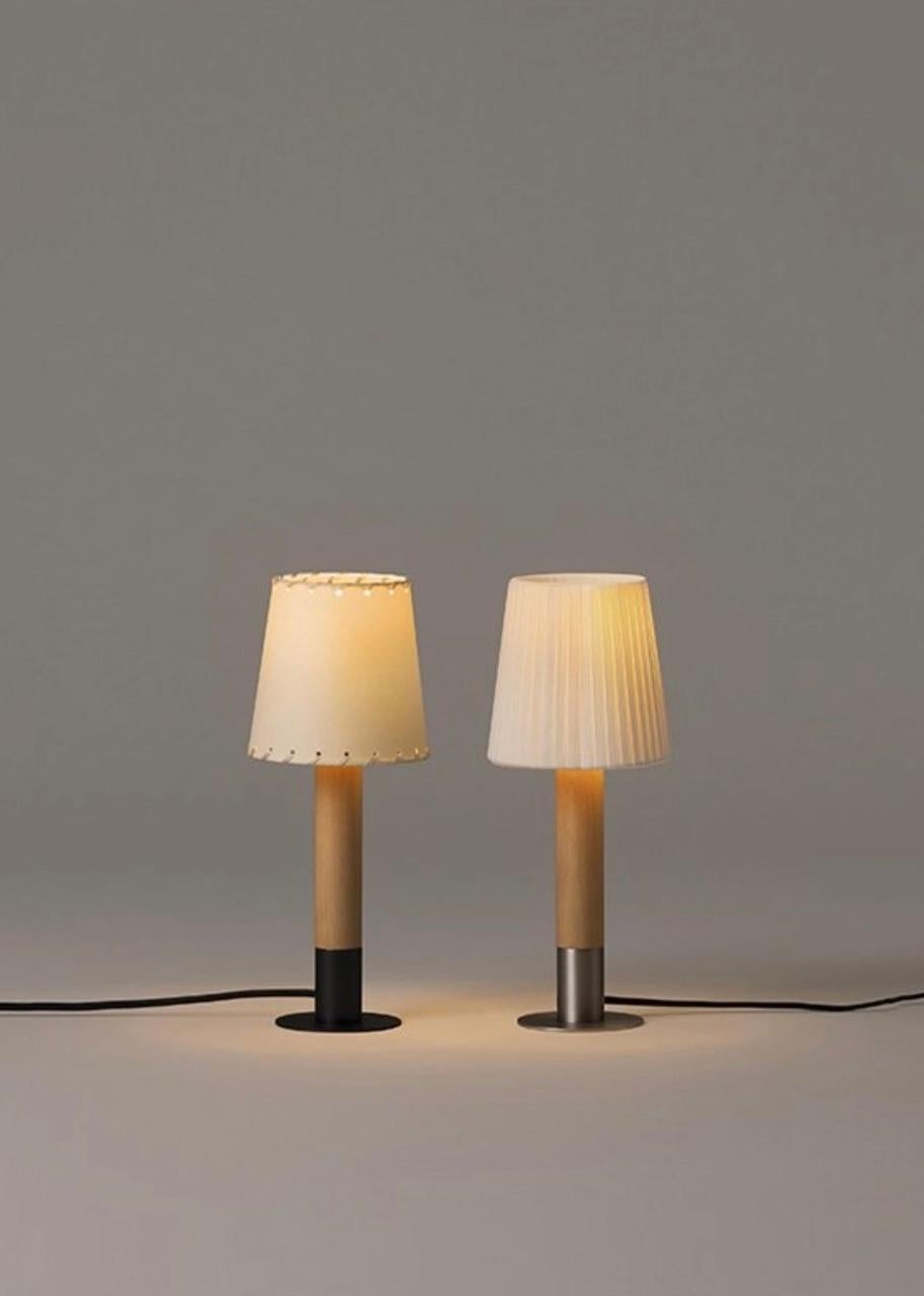 Contemporary Básica Minima Table Lamp by Santiago Roqueta for Santa & Cole For Sale