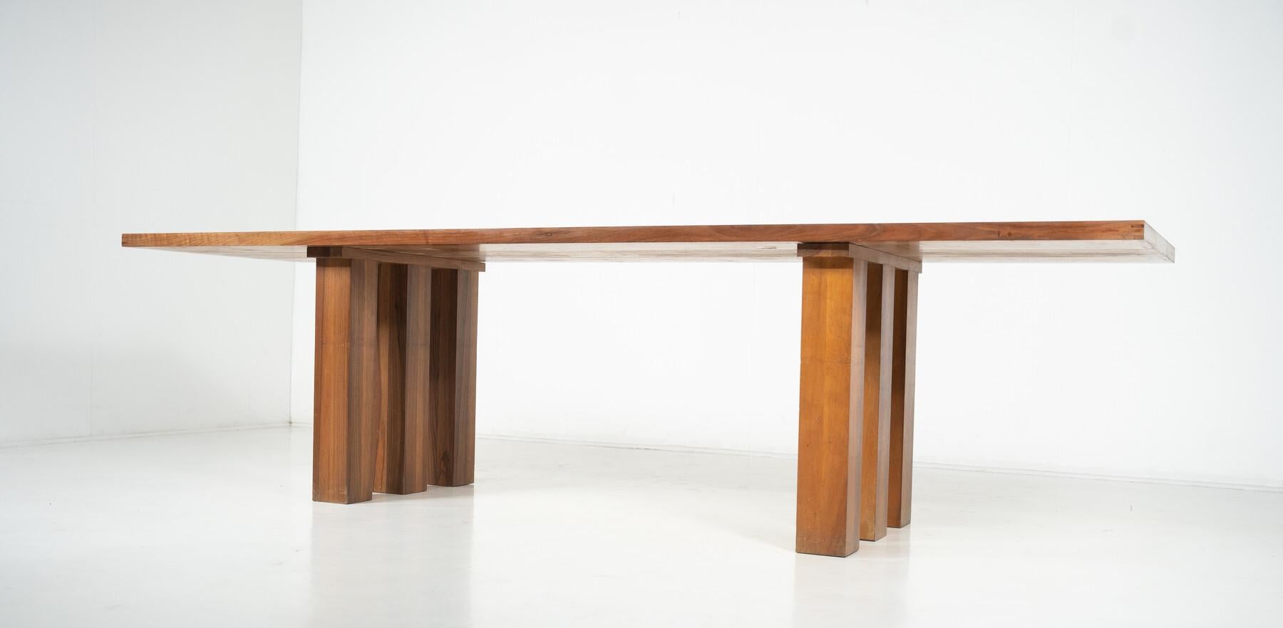 Italian Basilica Dining Table by Mario Bellini for Cassina, 1970s For Sale