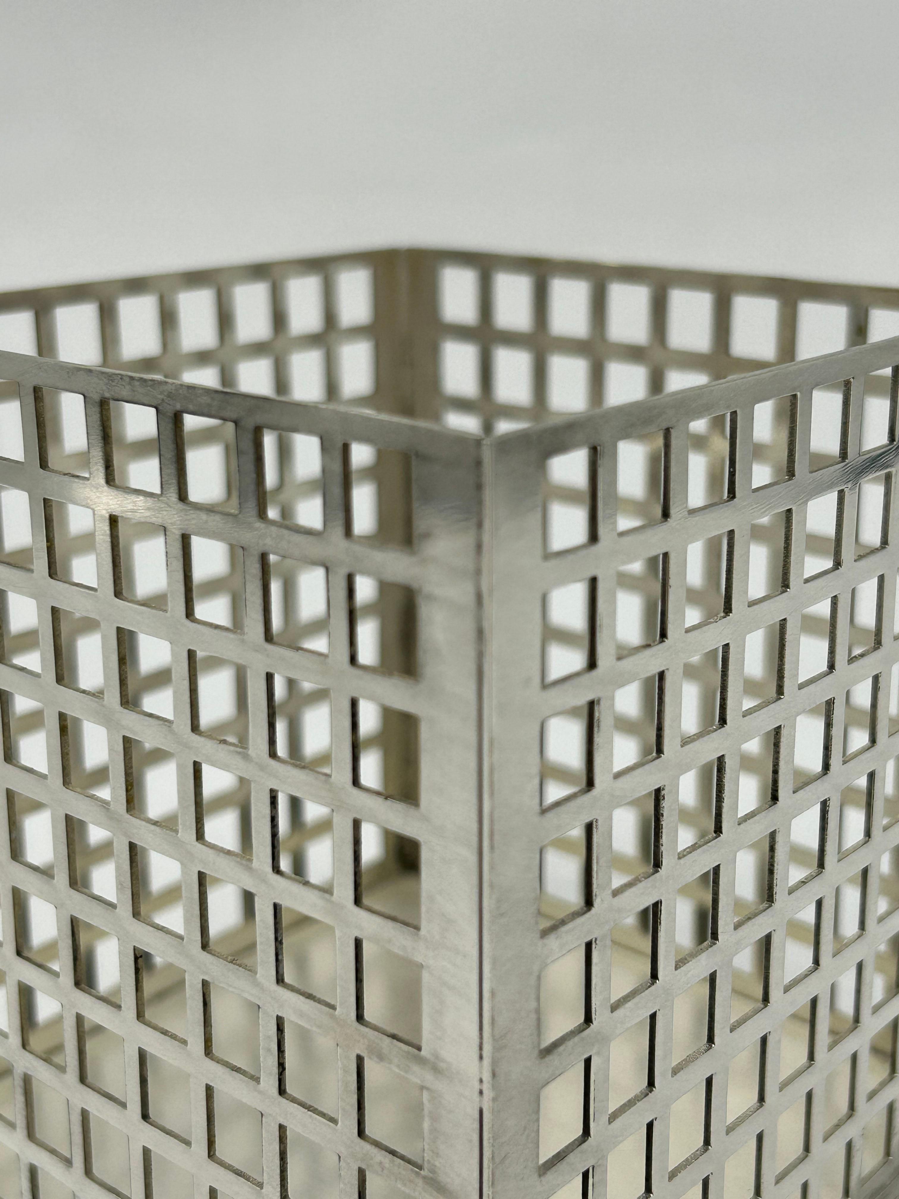 Basket by Josef Hoffmann, Wiener Werkstätte, Vienna, 1906 In Good Condition For Sale In Autonomous City Buenos Aires, CABA