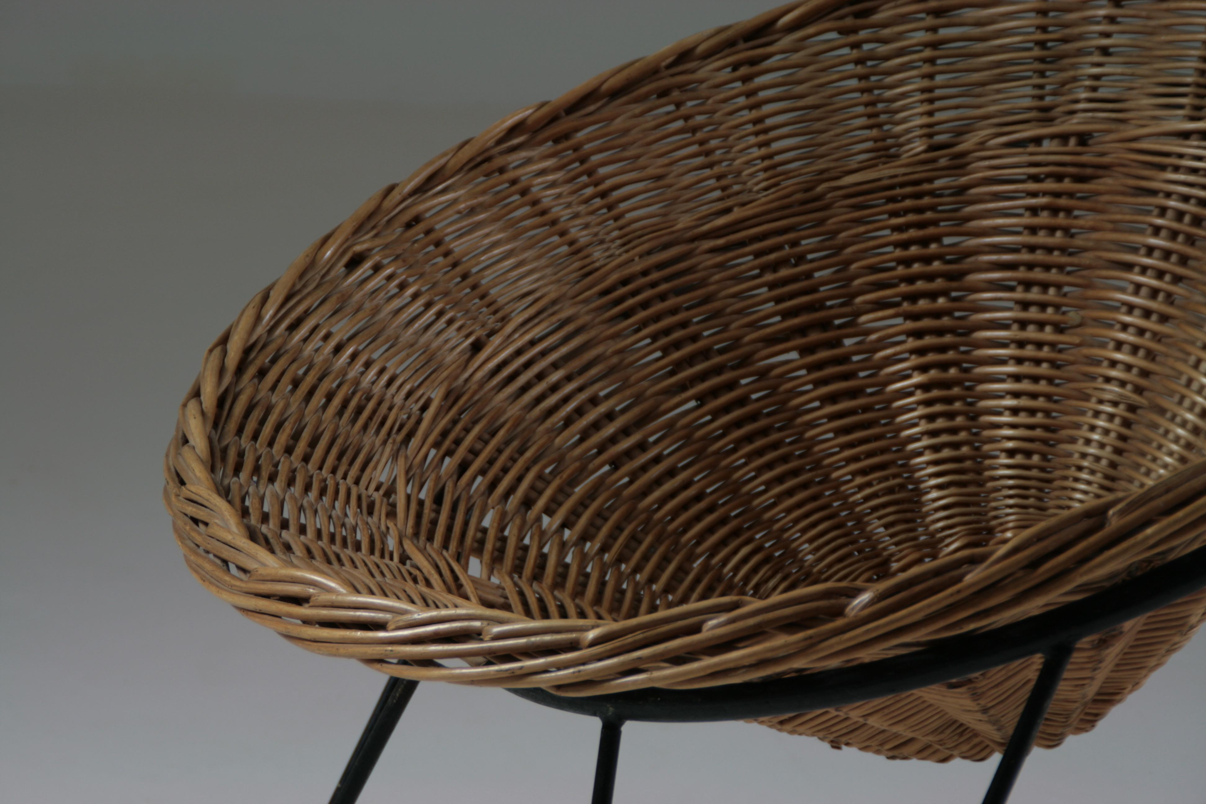 Basket Chair in Wicker and Tripod Metal Legs, 1950s 1