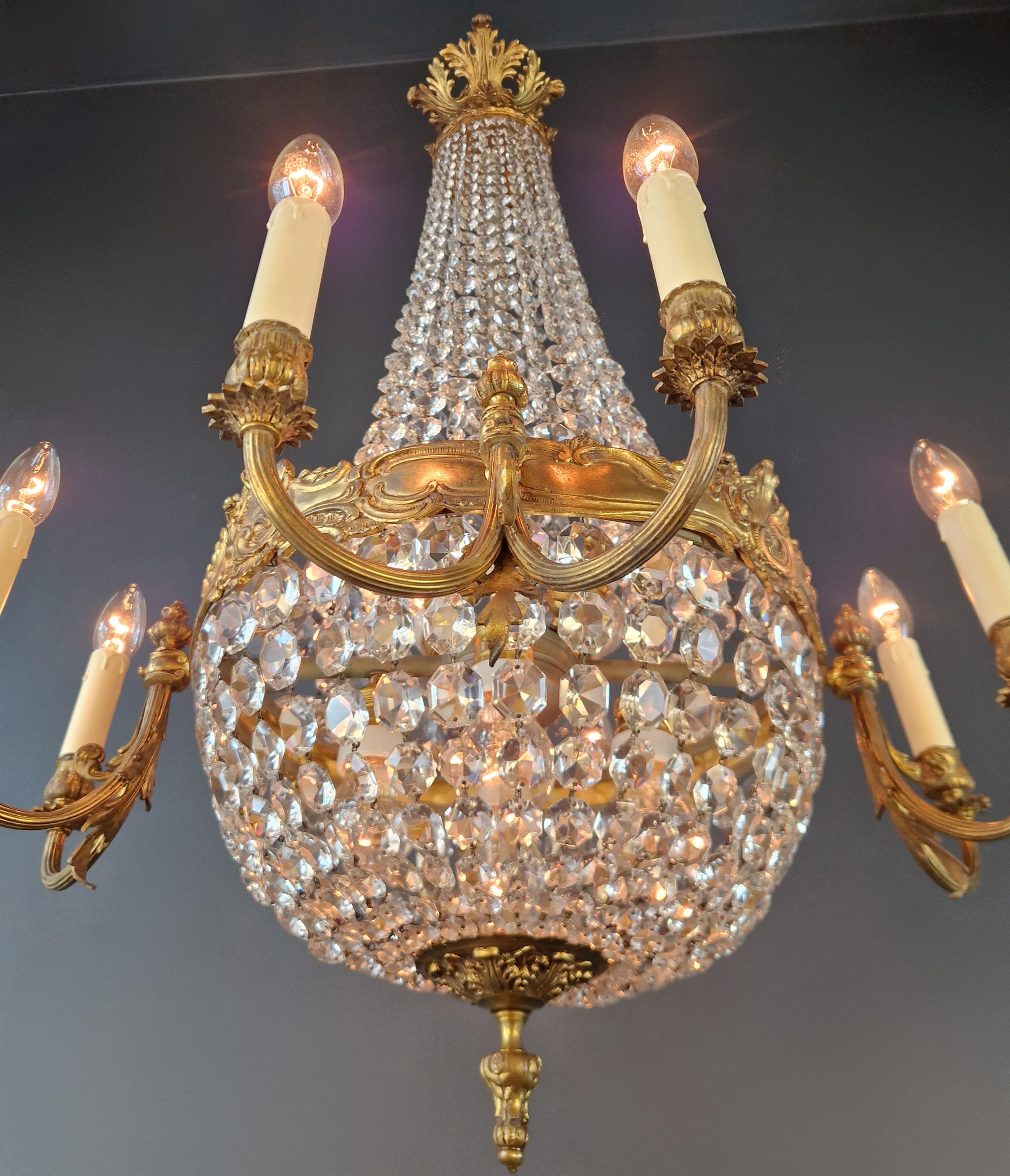 Lustre panier Empire à 8 bras en laiton lustré de style néo-renaissance ancienne Bon état - En vente à Berlin, DE