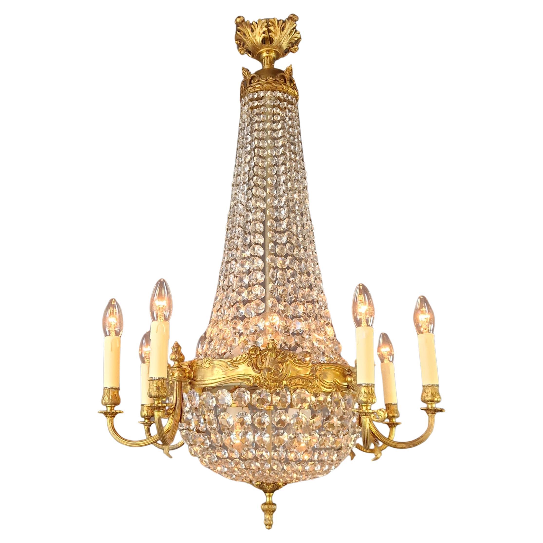 Lustre panier Empire à 8 bras en laiton lustré de style néo-renaissance ancienne en vente