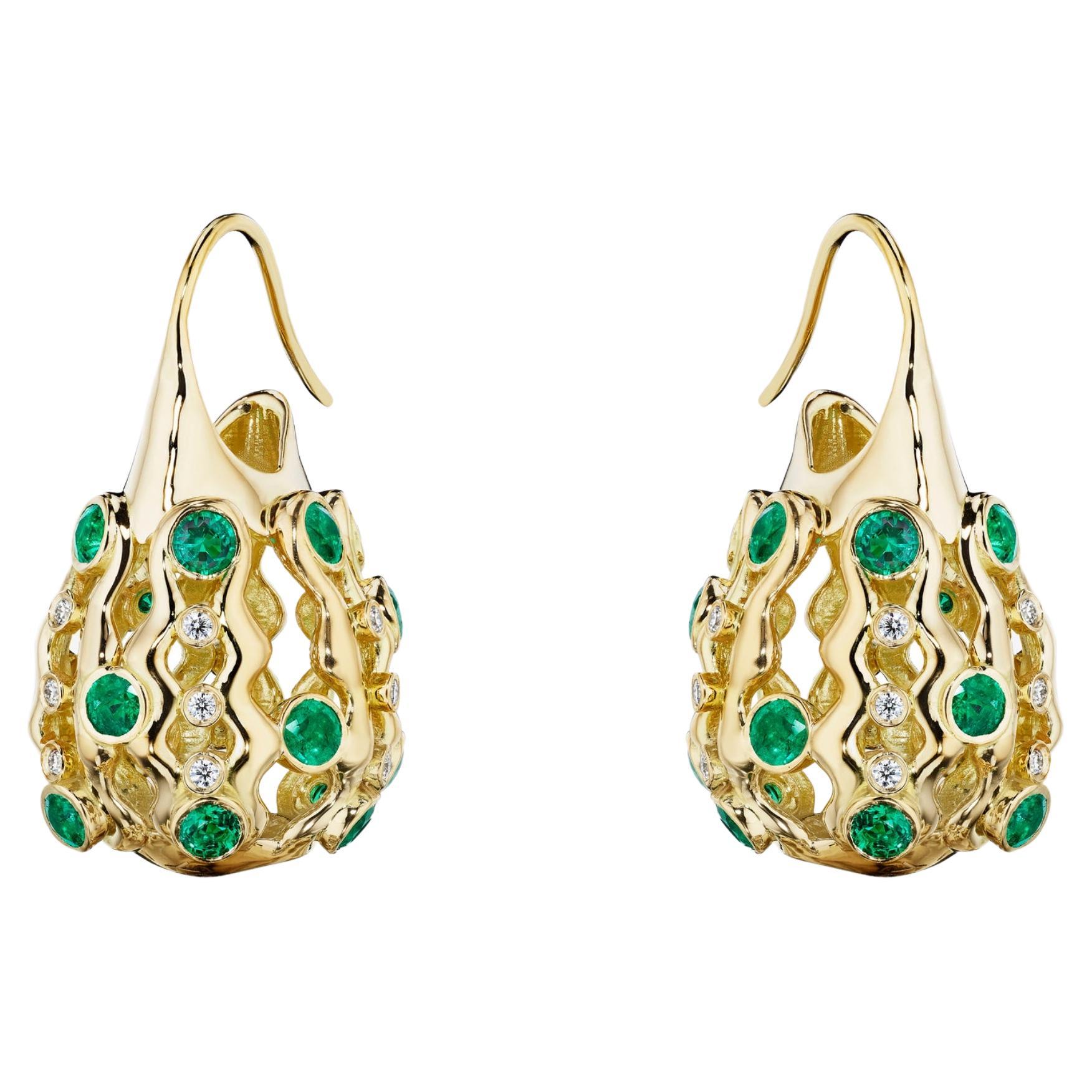 Basket Drops in 18k Gold with Emerald & Diamond For Sale