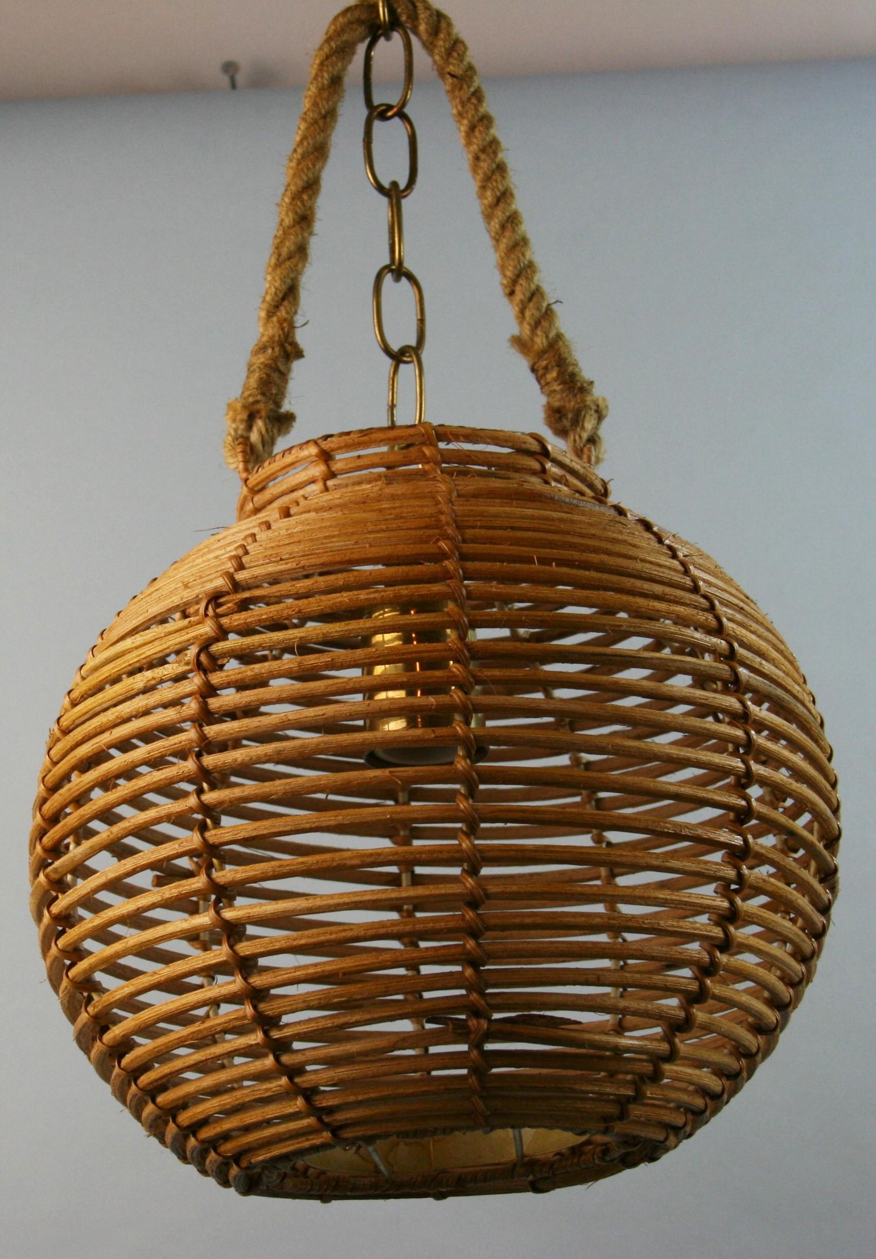 Scandinavian Rope and  Wicker Pendant Light For Sale 1