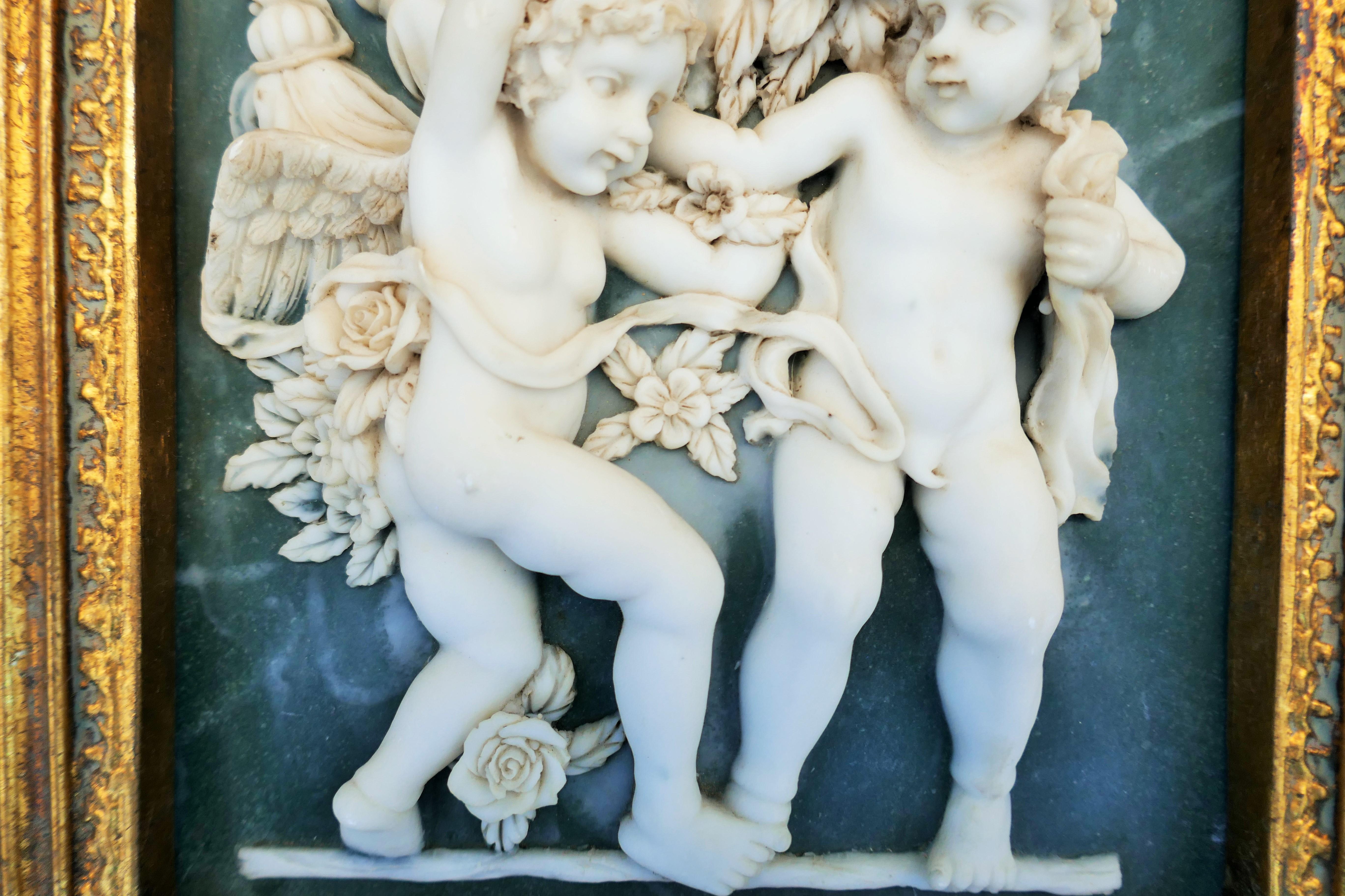 Bas-relief en poussière de marbre sur cadre en bois en vente 12