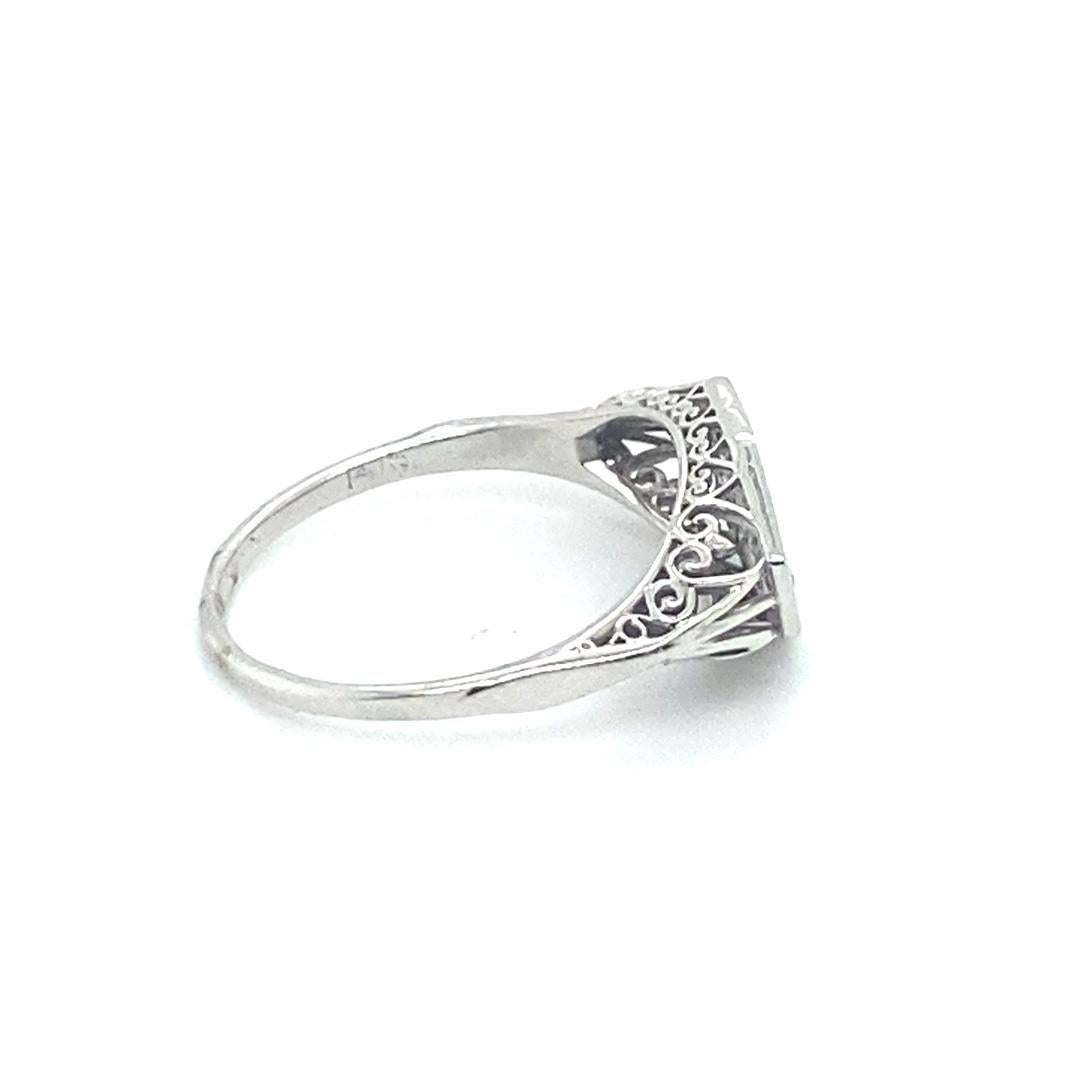 For Sale:  Bass' Fine Jewelry White Gold Vieux Vintage Ring 2
