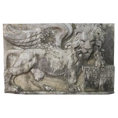 Bast relief Lion de Saint-Marc