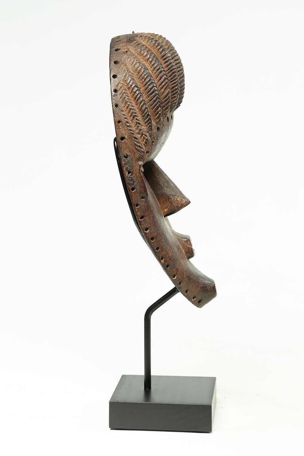 Bassa Tribal Wood Dance Mask with Geometric Features, Early 20th Century, Africa In Good Condition For Sale In Santa Fe, NM