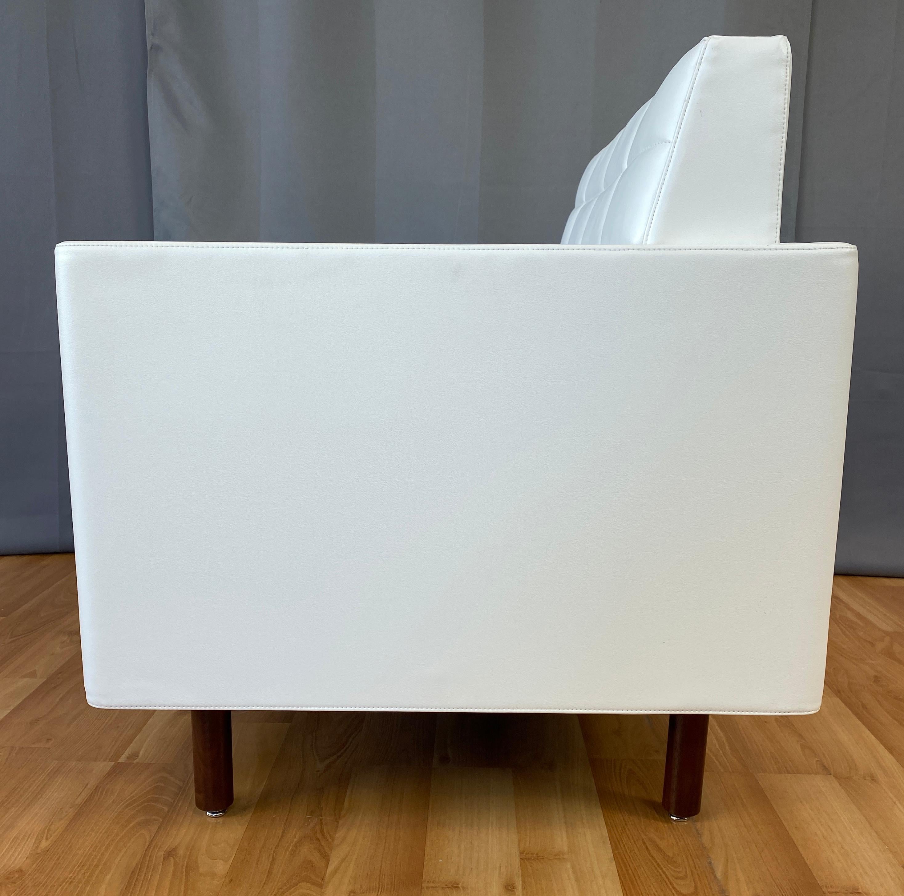 Bassamfellows Designed White Leather Tuxedo Classic Club Chair for Geiger 1
