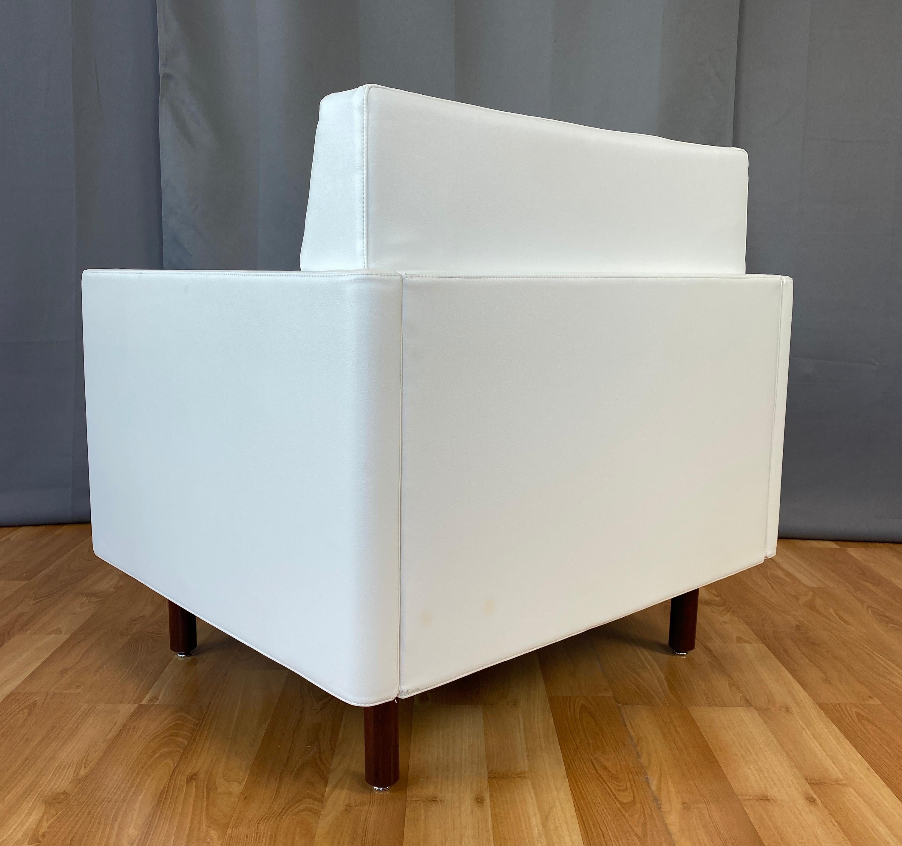 Bassamfellows Designed White Leather Tuxedo Classic Club Chair for Geiger 2