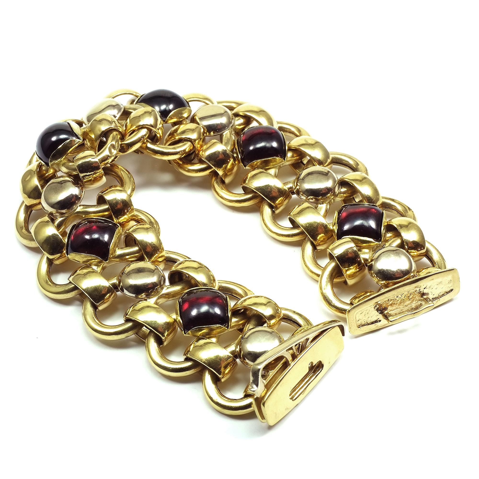 Cabochon Bassani Italian 18 Karat Yellow Gold Almandine Bracelet