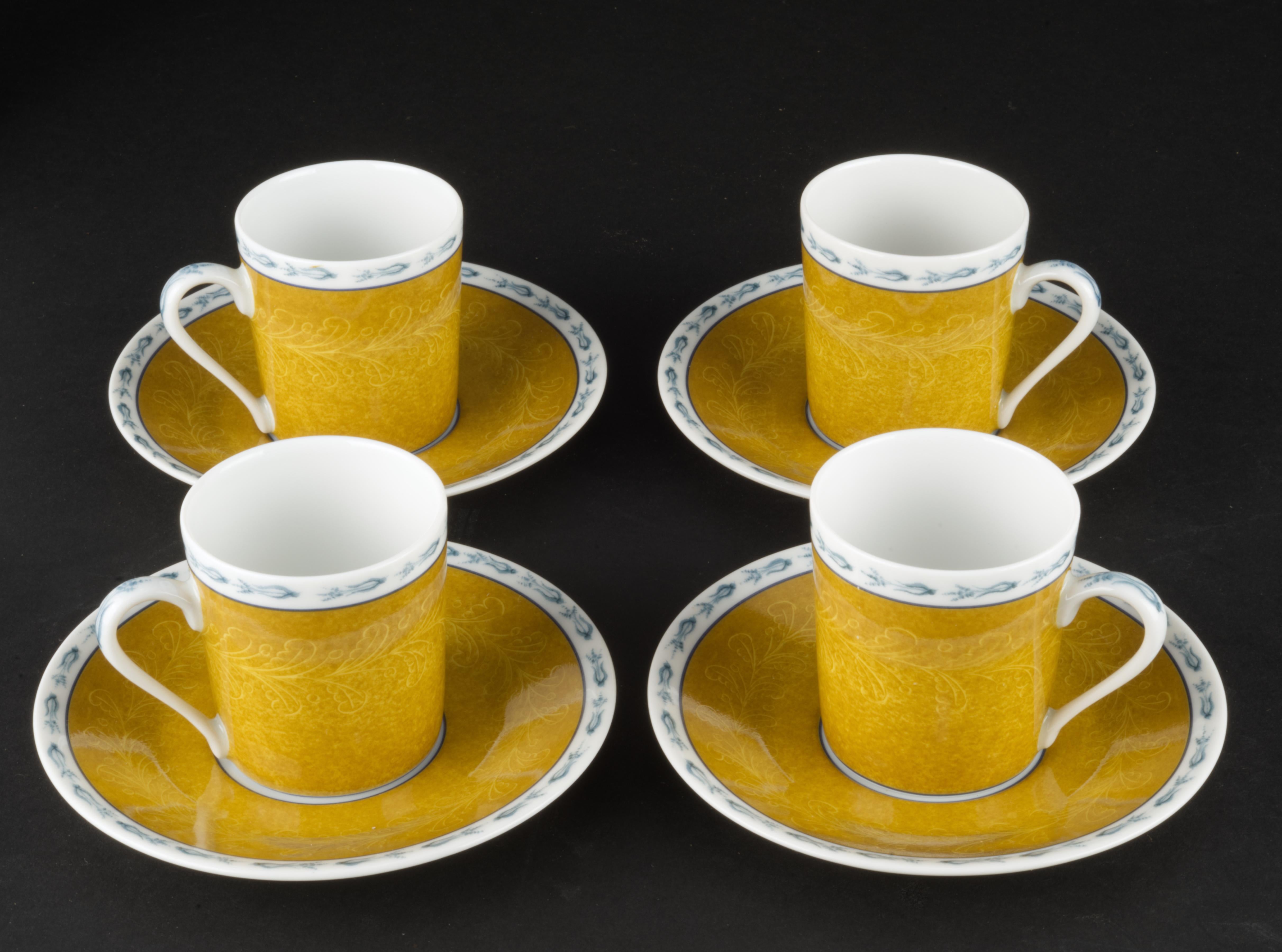Basse Cour by Pierre Frey set of 4 Demitasse Cups and Saucers, Limoges Porcelain For Sale 8