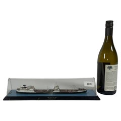 Modèle de bateau Basset Lowke de Corhaven