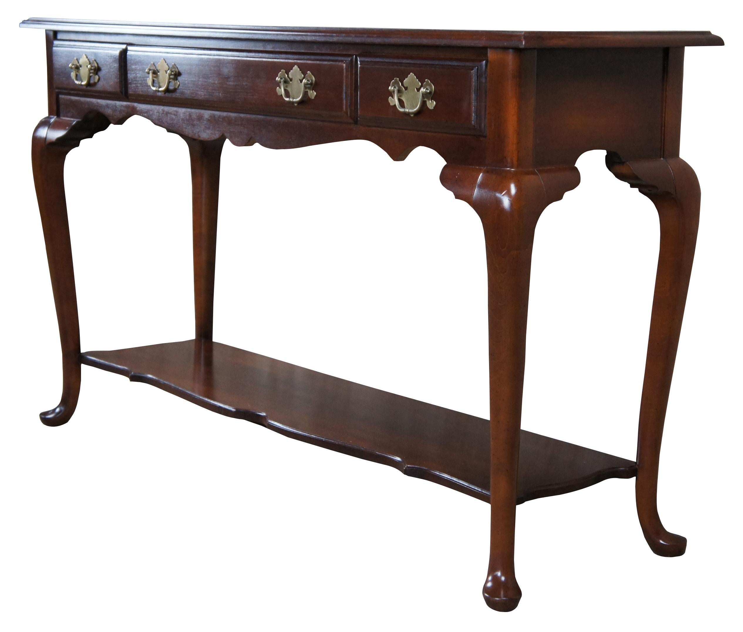 queen anne console table cherry finish