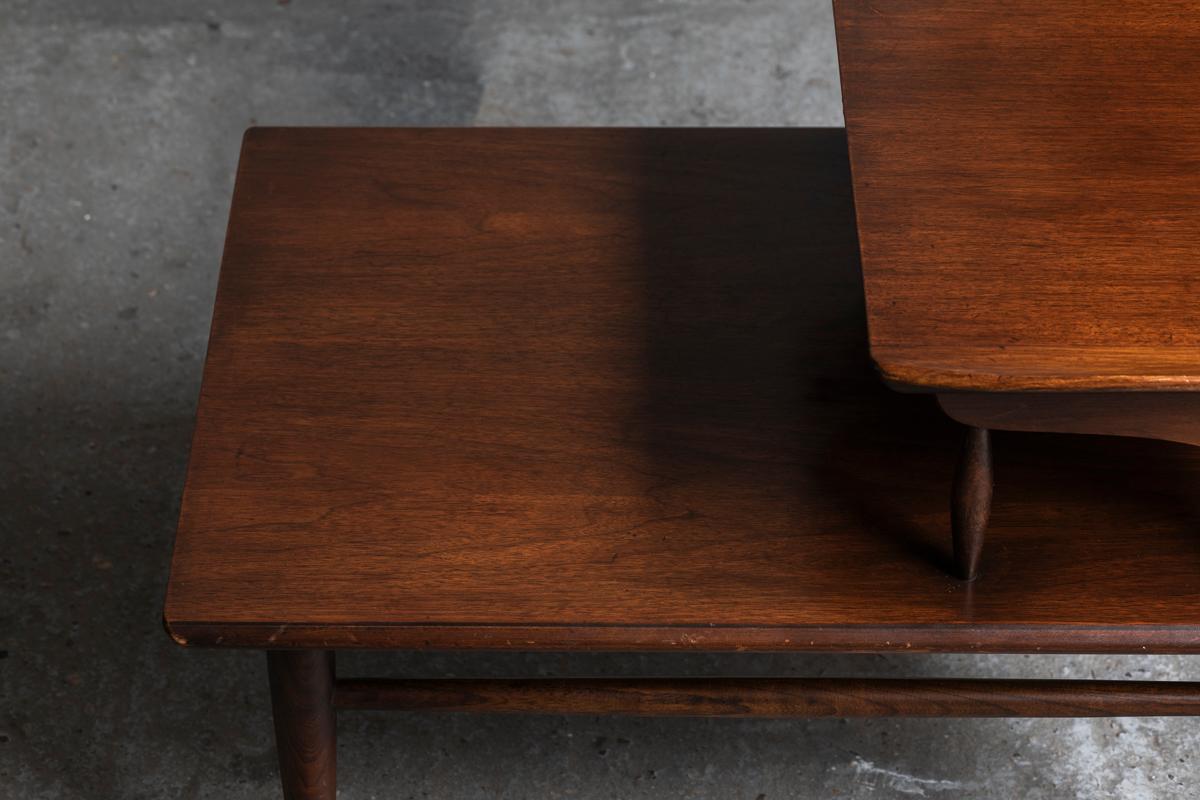 Bassett Furniture Side Table in Walnut, made in the USA, 1960s 4