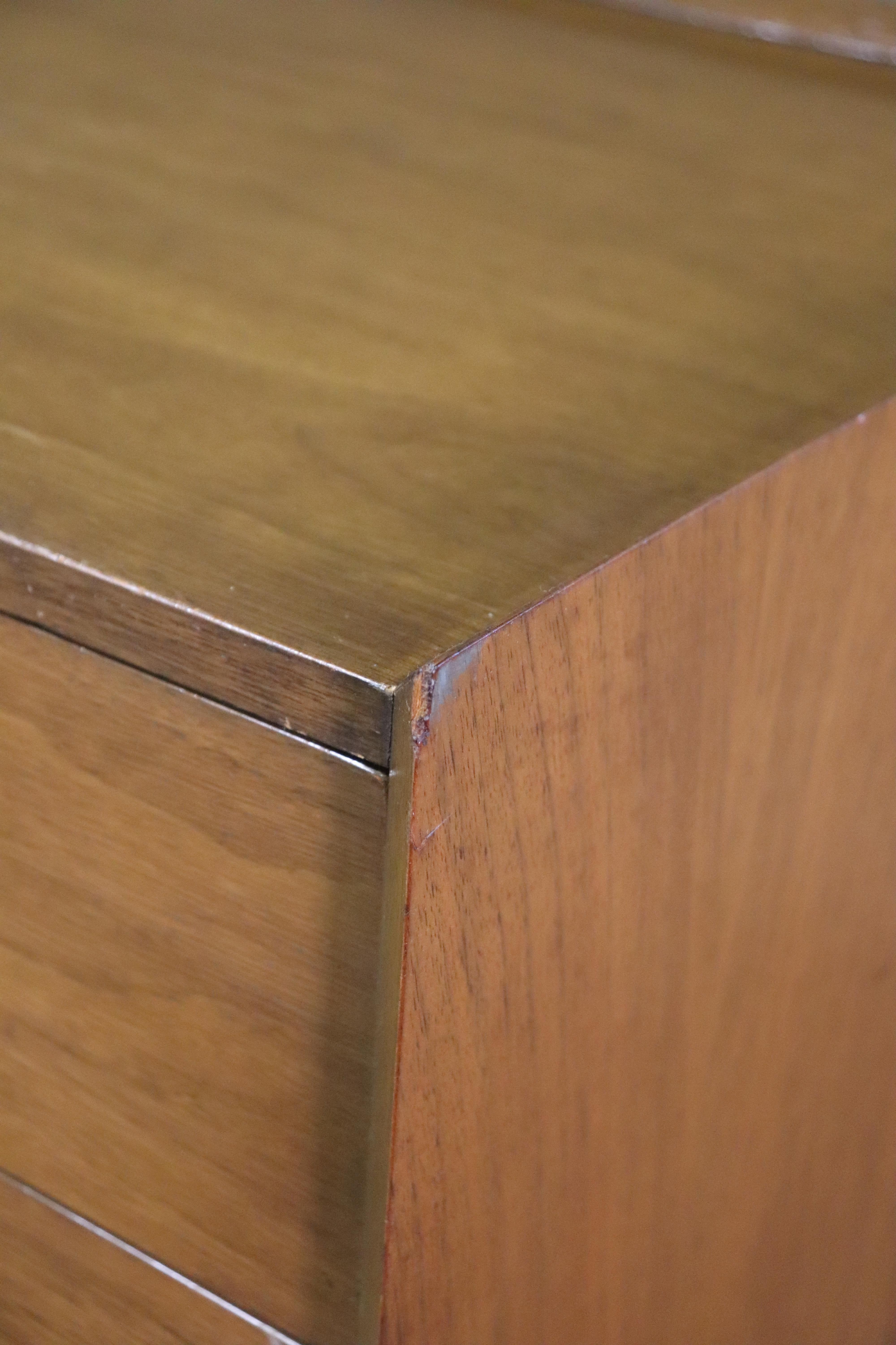 Bassett Furniture Sideboard (Walnuss) im Angebot
