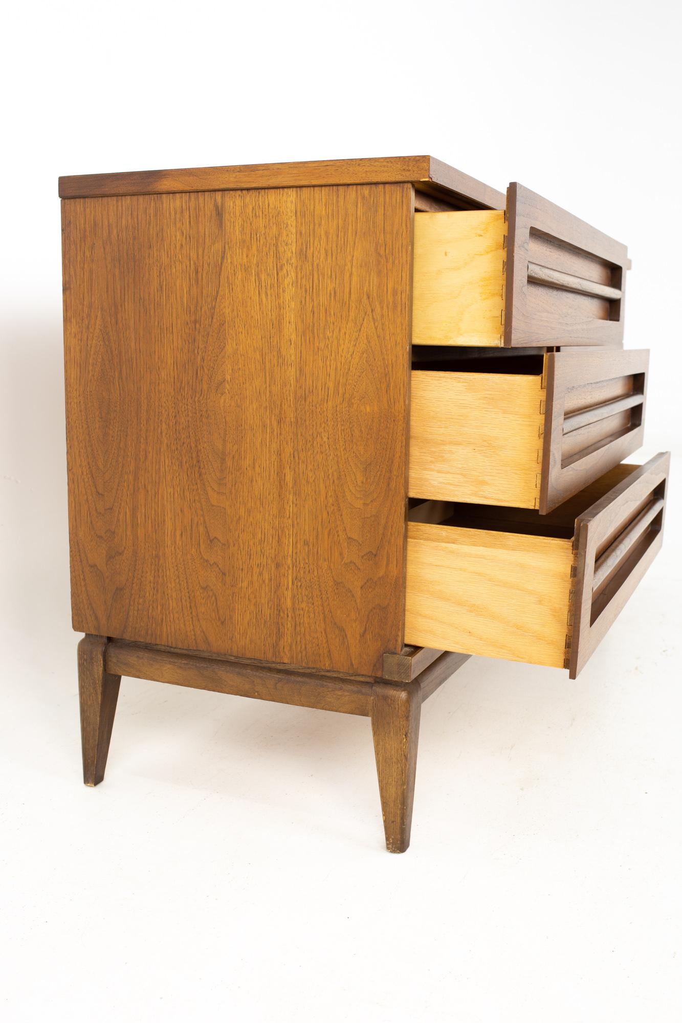 vintage bassett 6 drawer dresser