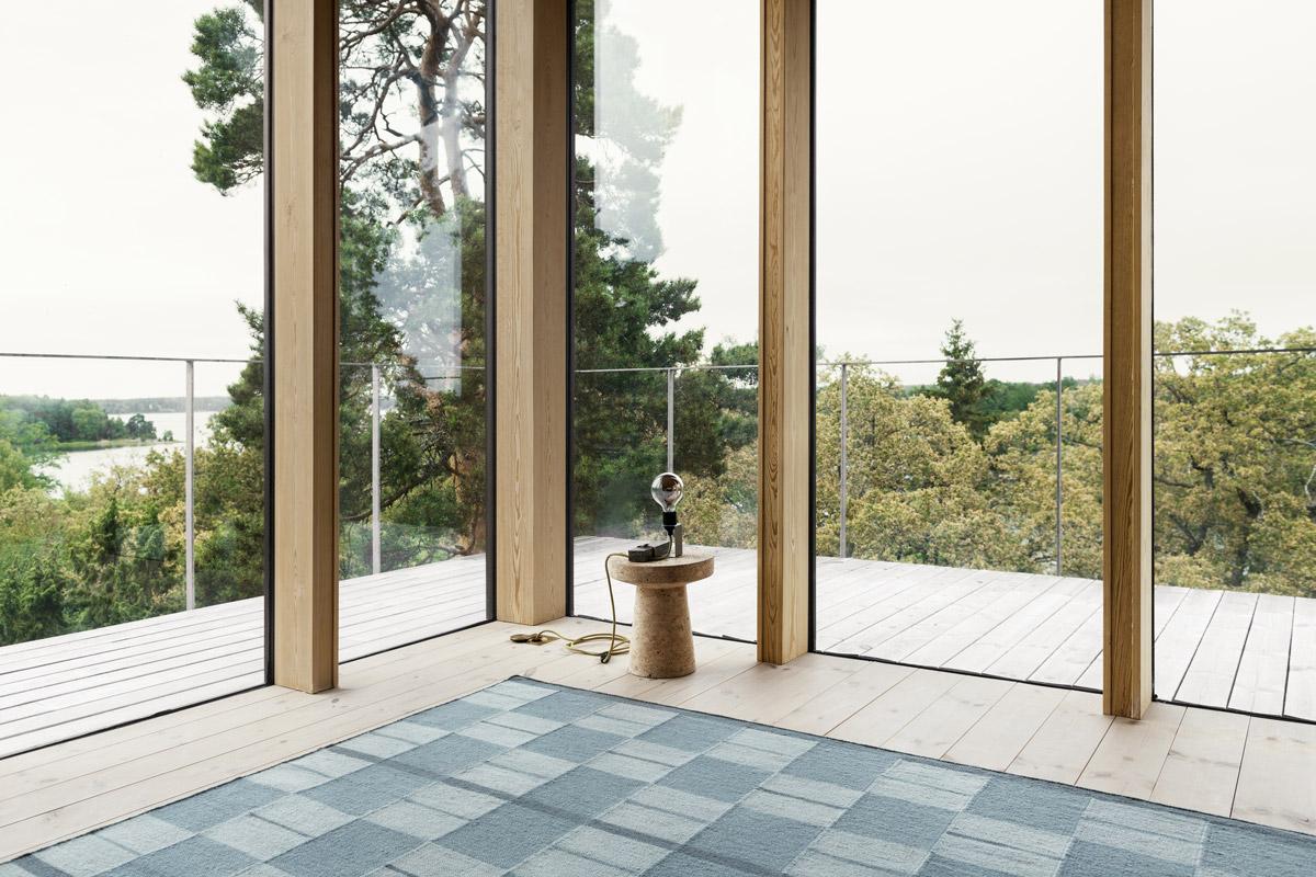 Bastad Blauer, moderner Dhurrie- oder Kelim-Teppich in skandinavischem Design (Handgewebt) im Angebot