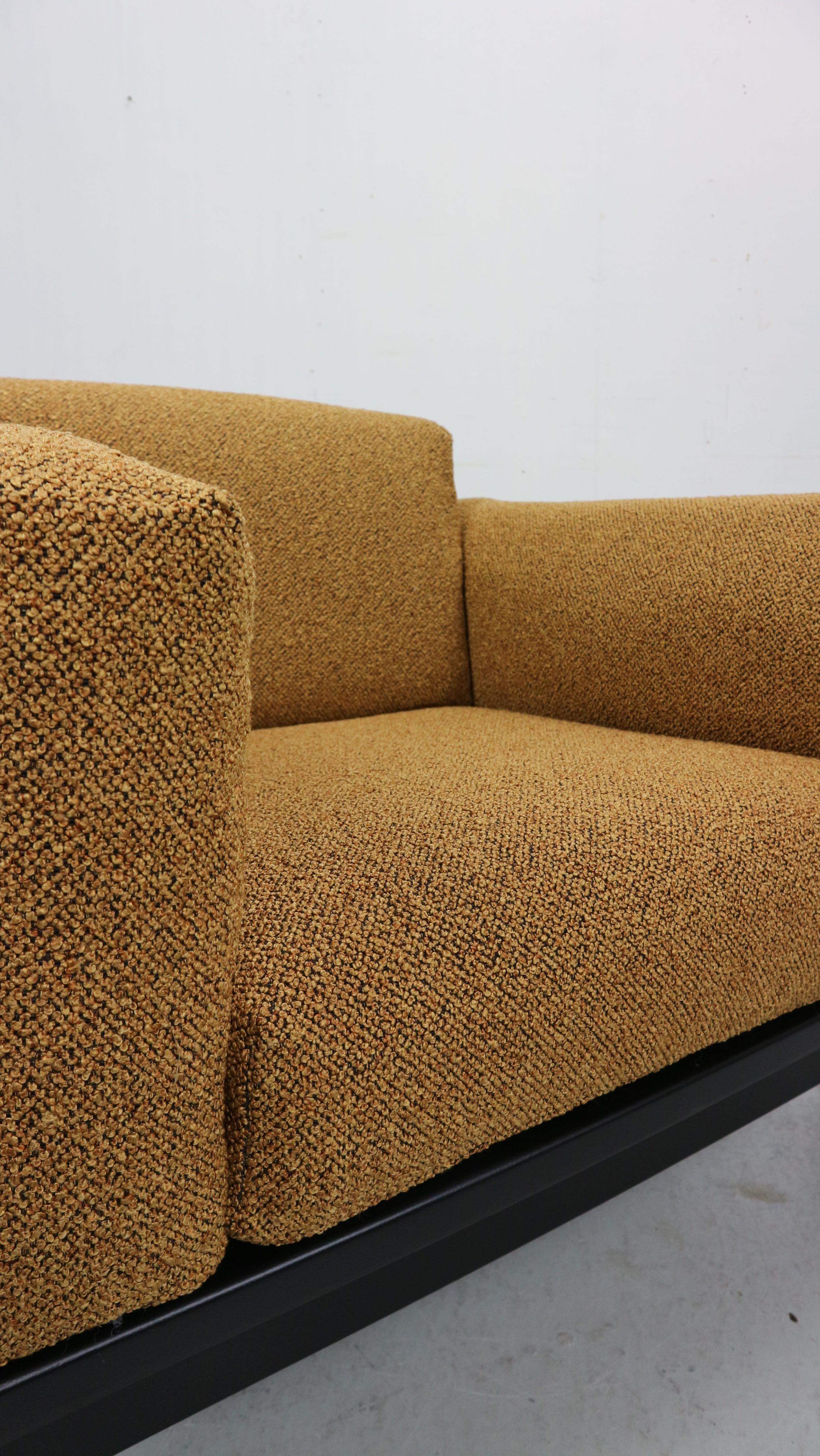 Bastiano Armchair by Afra E Tobia Scarpa for Gavina 70s newly upholstered. 3