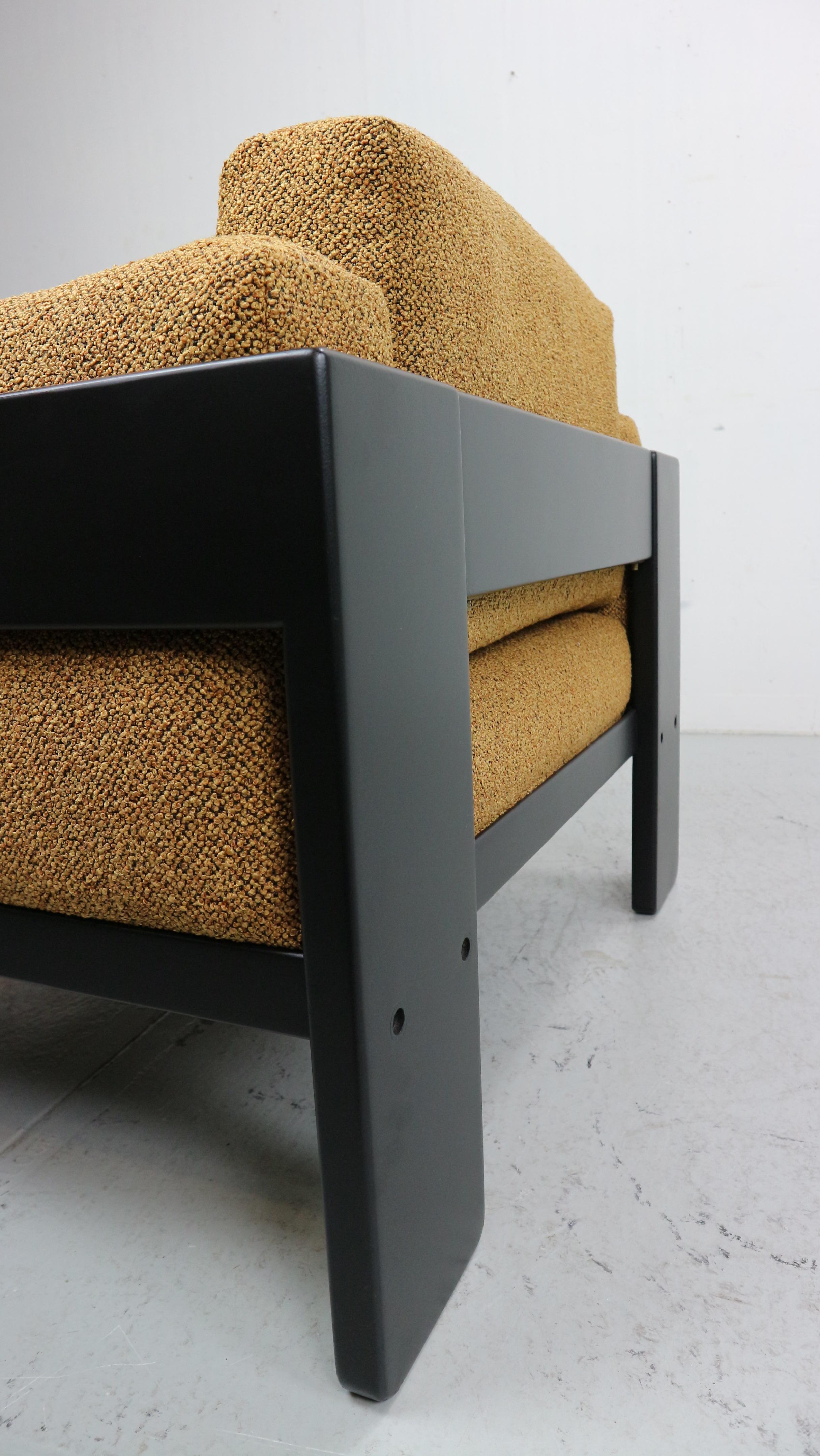 Bastiano Armchair by Afra E Tobia Scarpa for Gavina 70s newly upholstered. 11