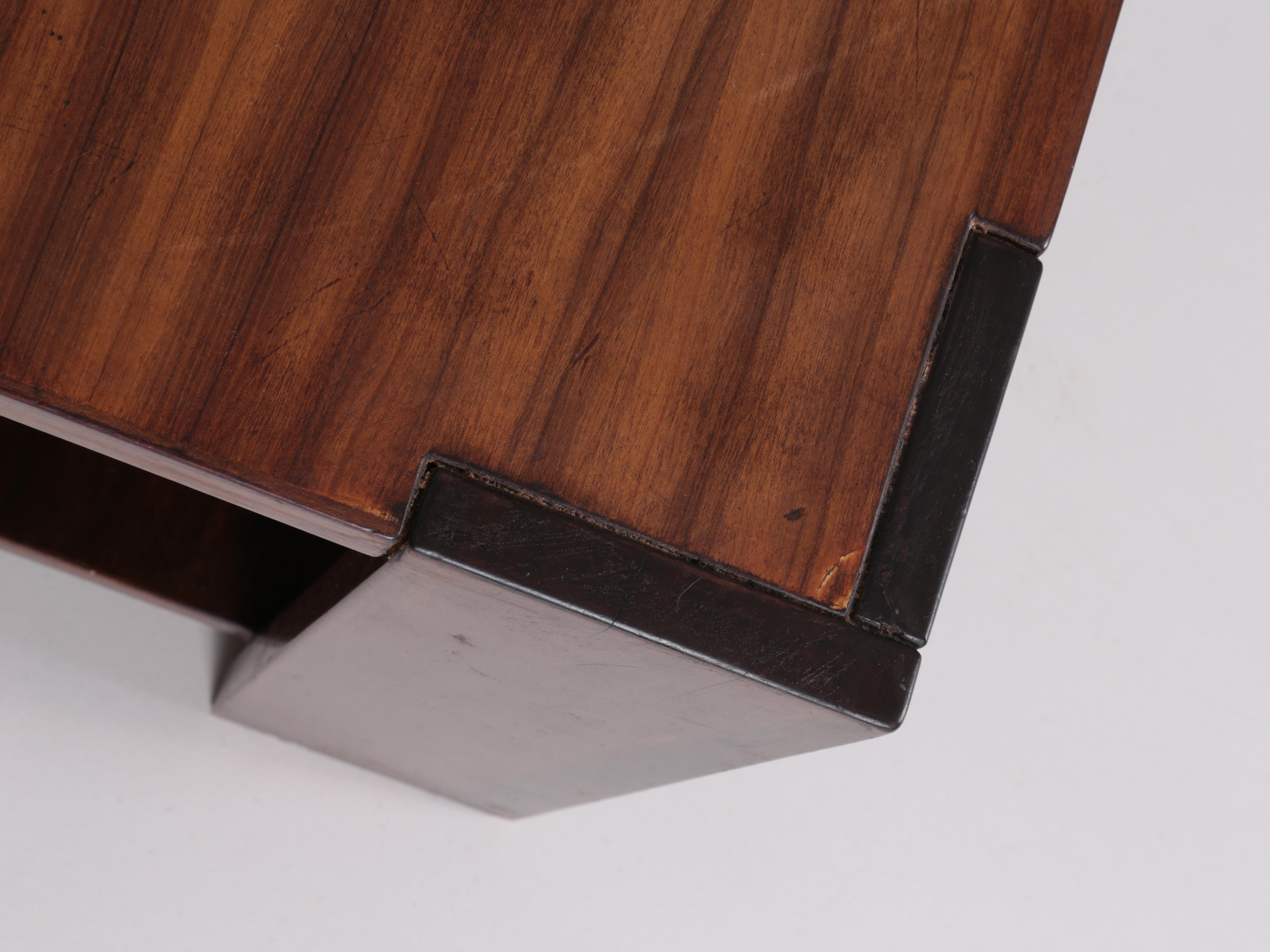 Bastiano, niedriger Tisch von Tobia Scarpa für Gavina, 1960 (Italienisch) im Angebot